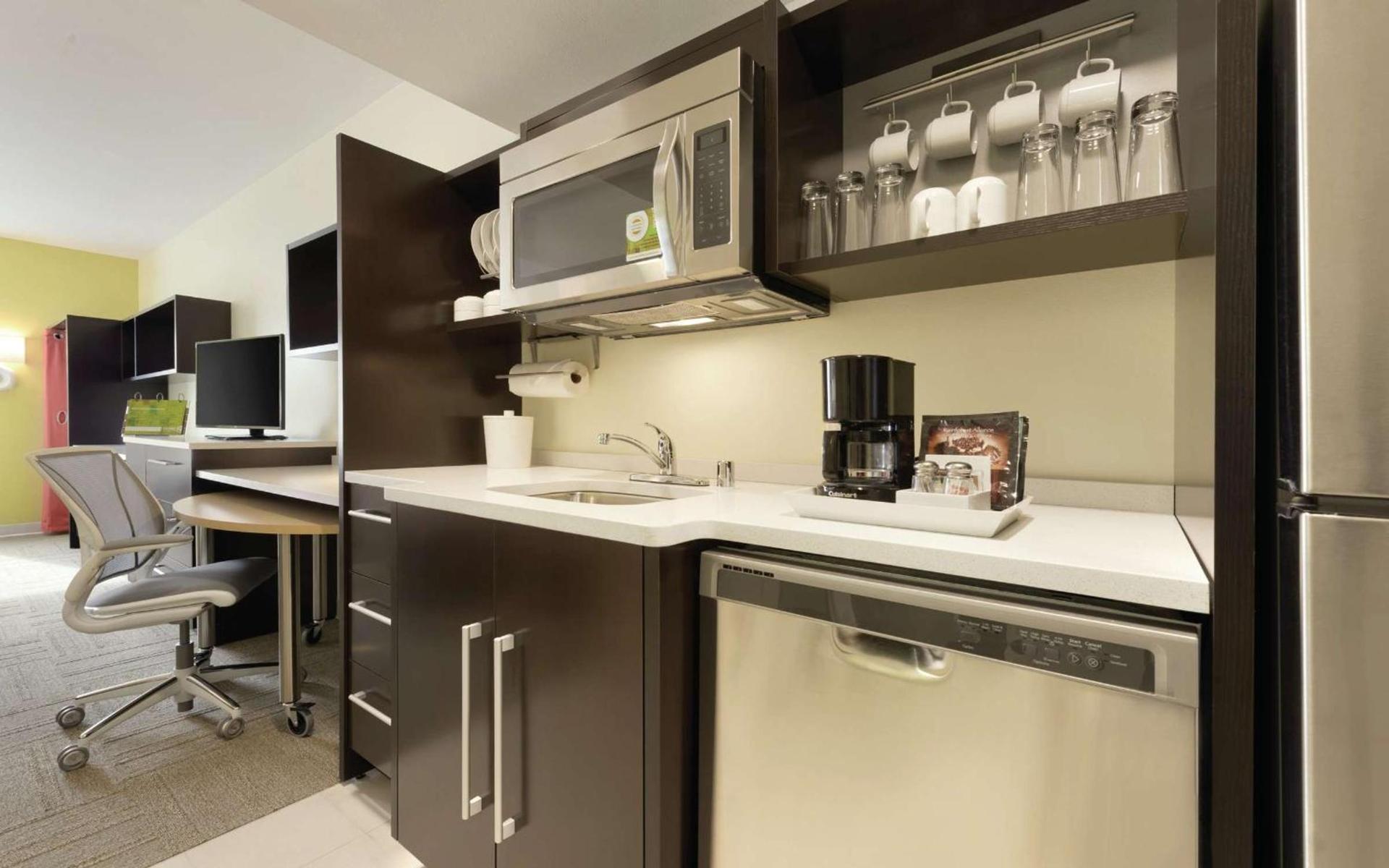 Home2 Suites By Hilton La Crosse photo 18