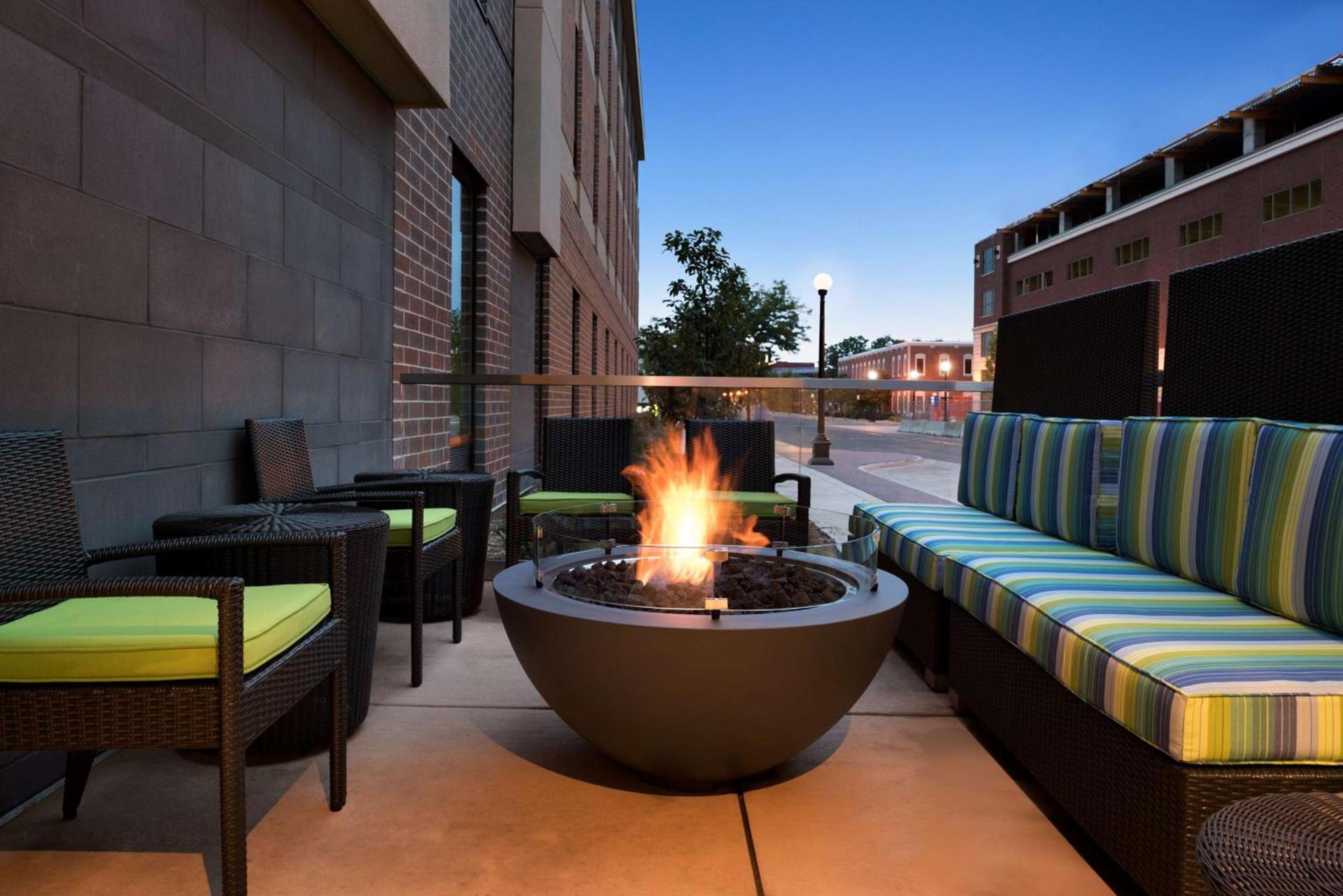 Home2 Suites By Hilton La Crosse photo 51