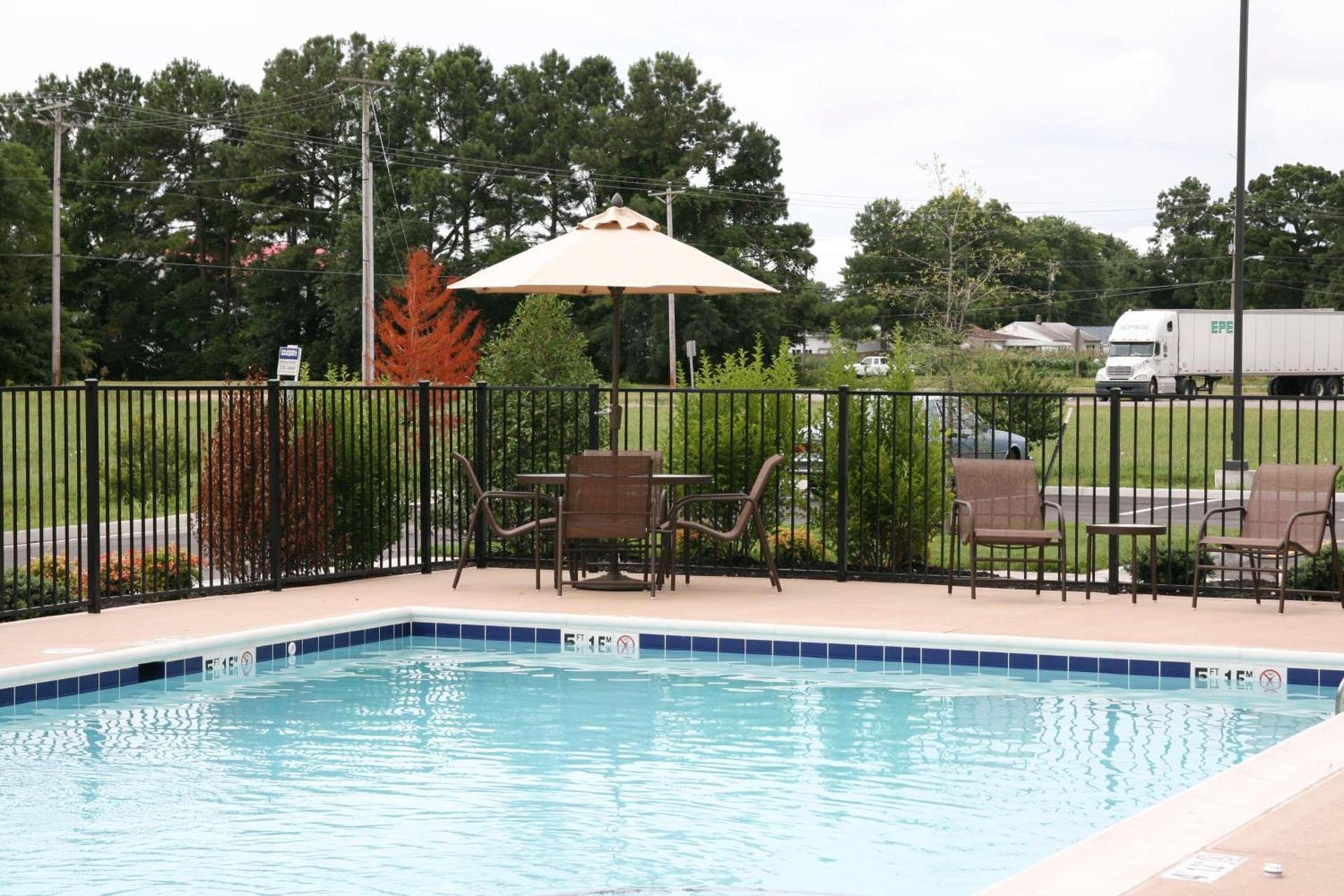Hampton Inn & Suites Exmore - Eastern Shore photo 4