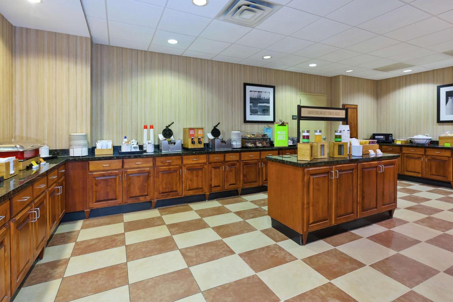 Hampton Inn & Suites Exmore - Eastern Shore photo 5