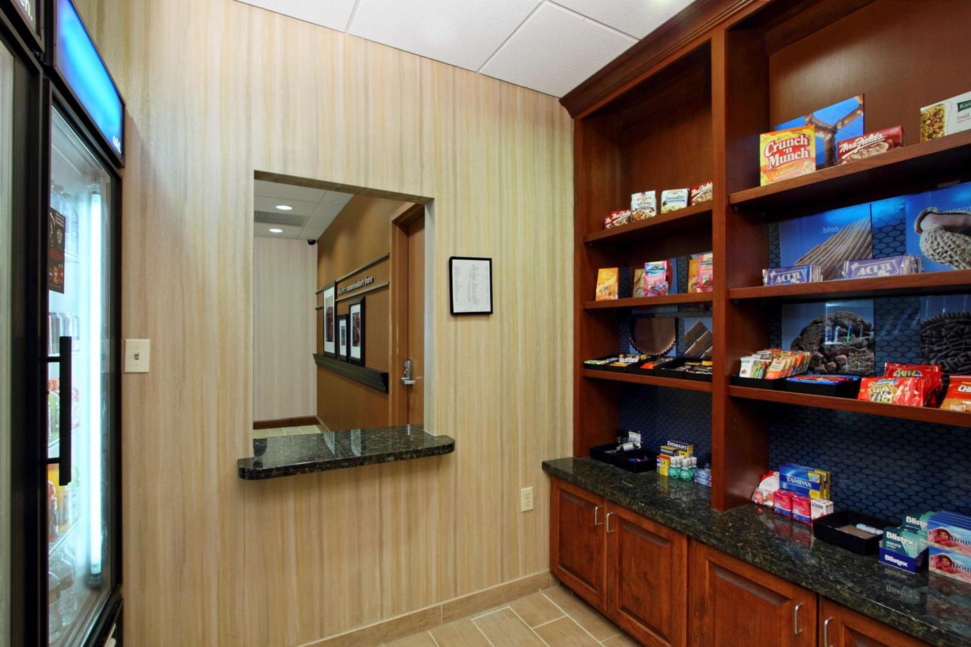 Hampton Inn & Suites Exmore - Eastern Shore photo 9