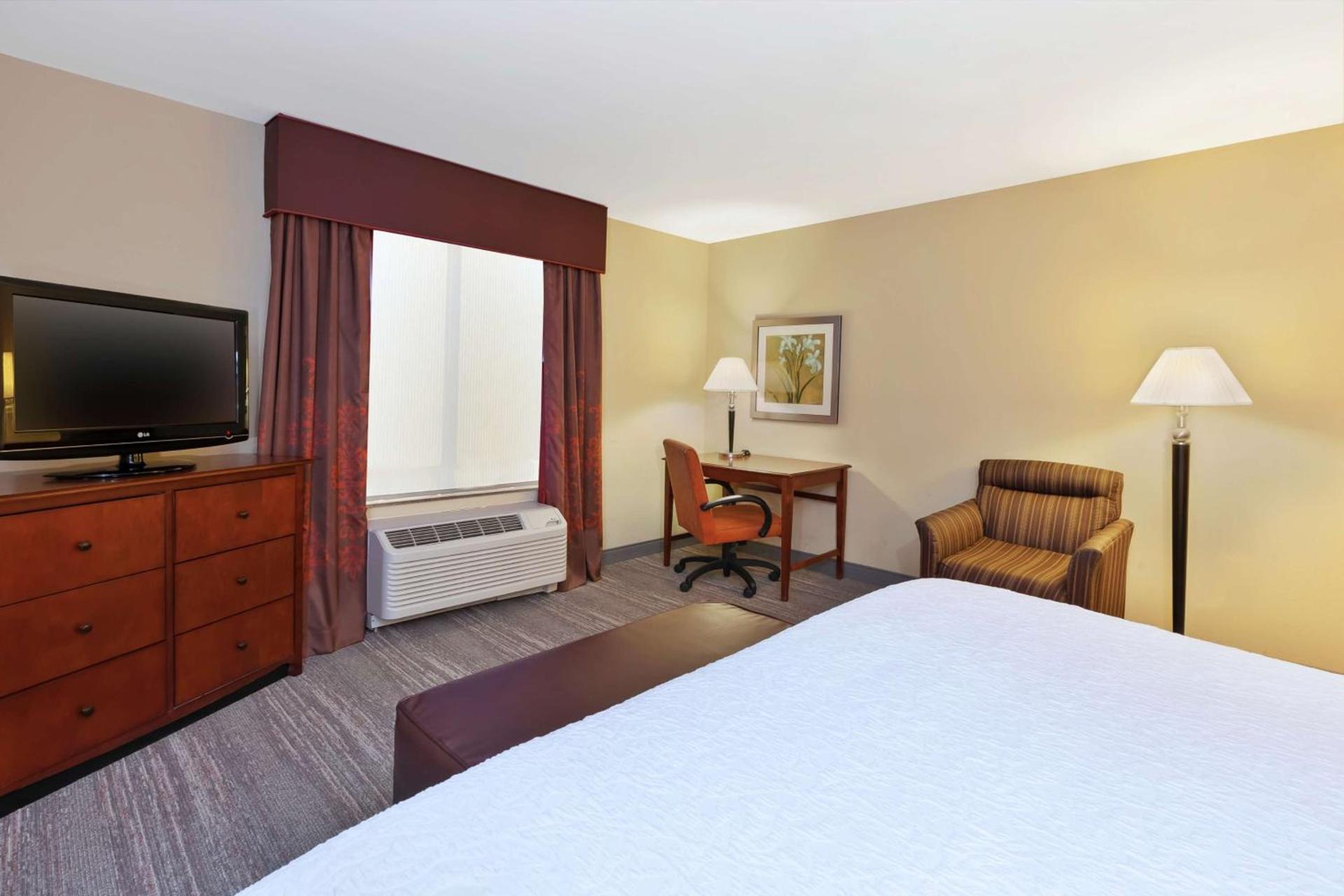 Hampton Inn & Suites Exmore - Eastern Shore photo 12