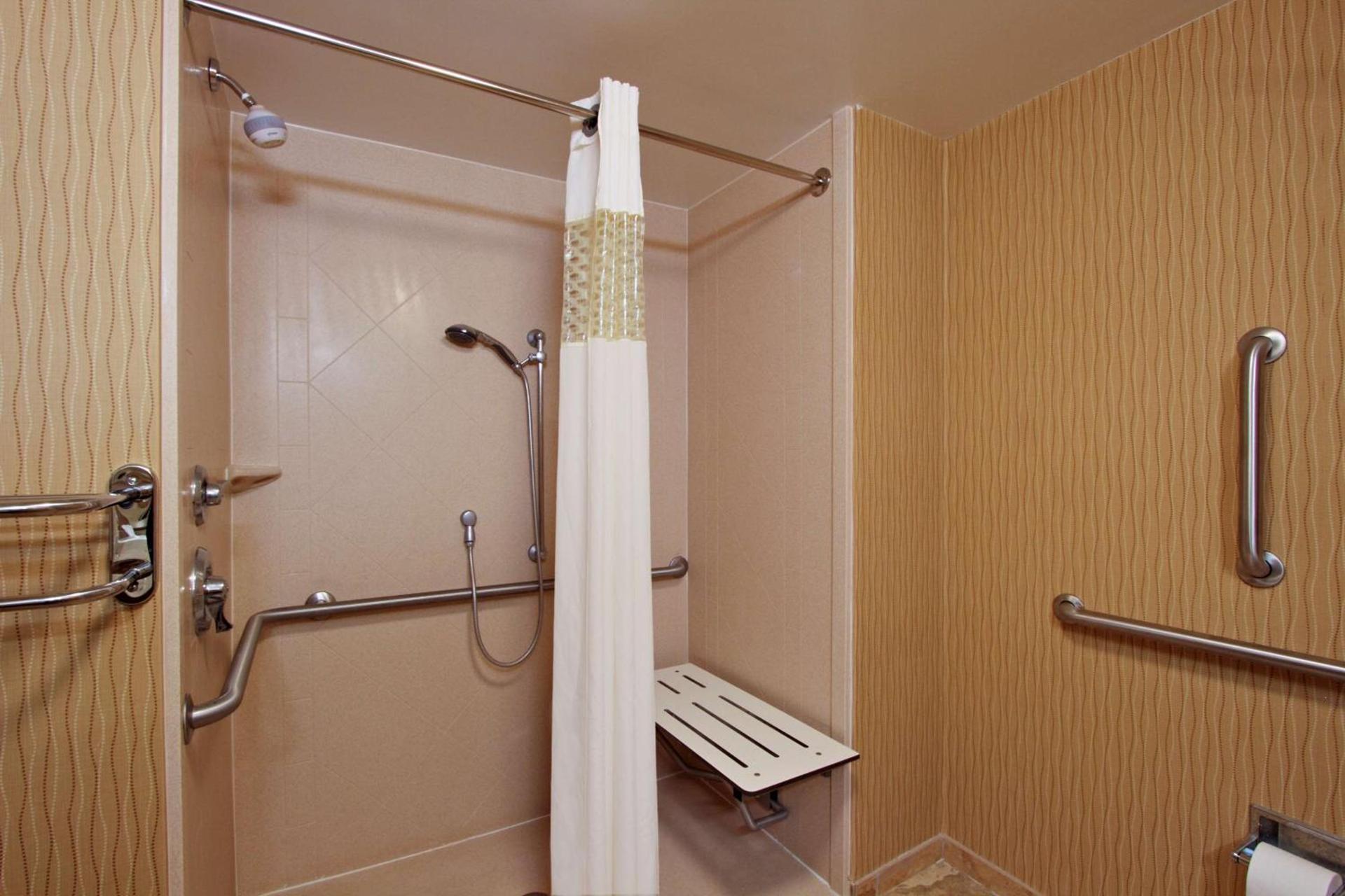 Hampton Inn & Suites Exmore - Eastern Shore photo 24