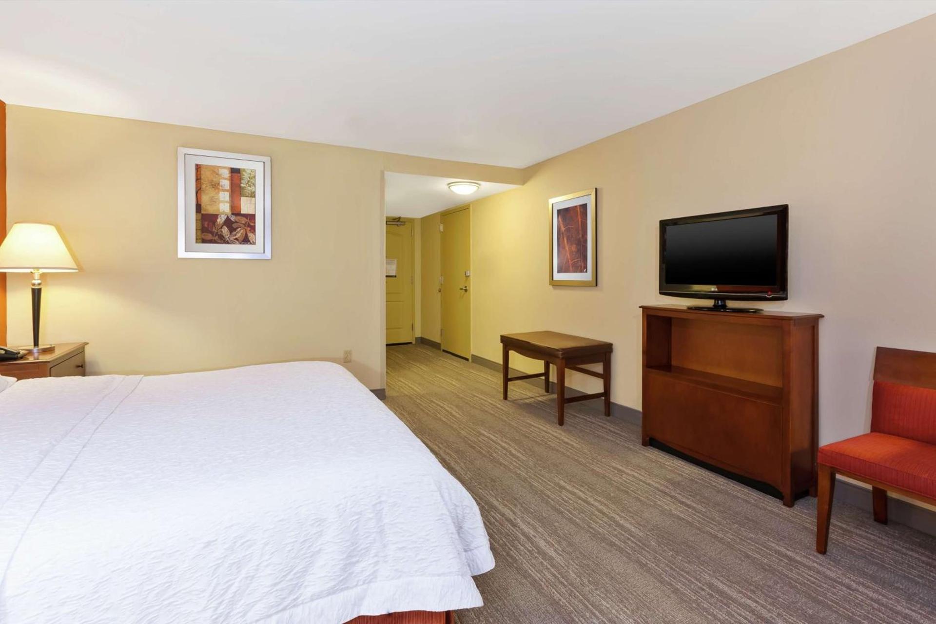 Hampton Inn & Suites Exmore - Eastern Shore photo 30