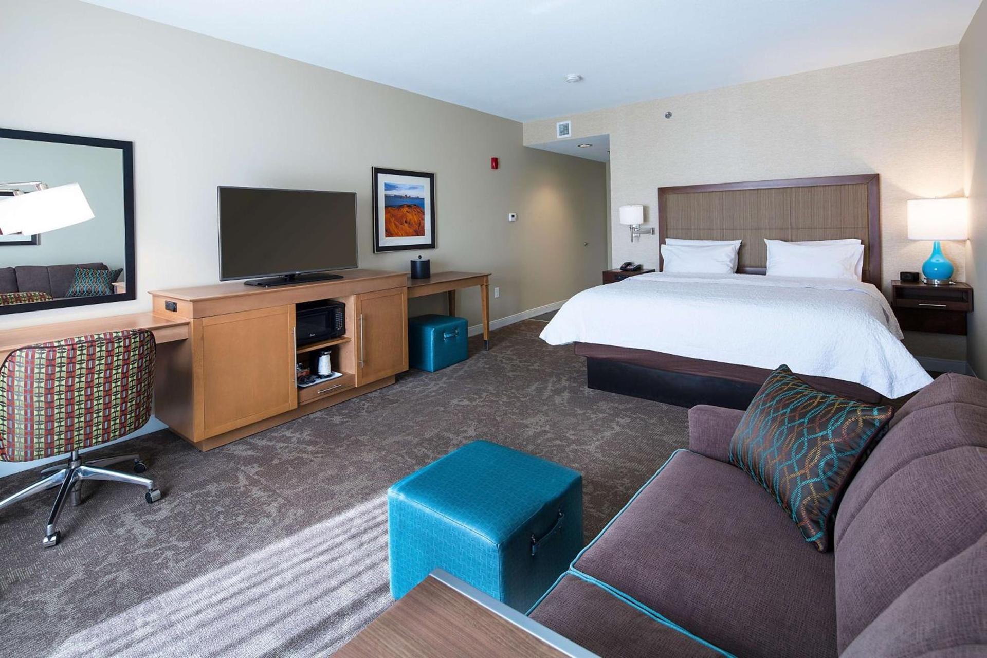 Hampton Inn & Suites Page - Lake Powell photo 19