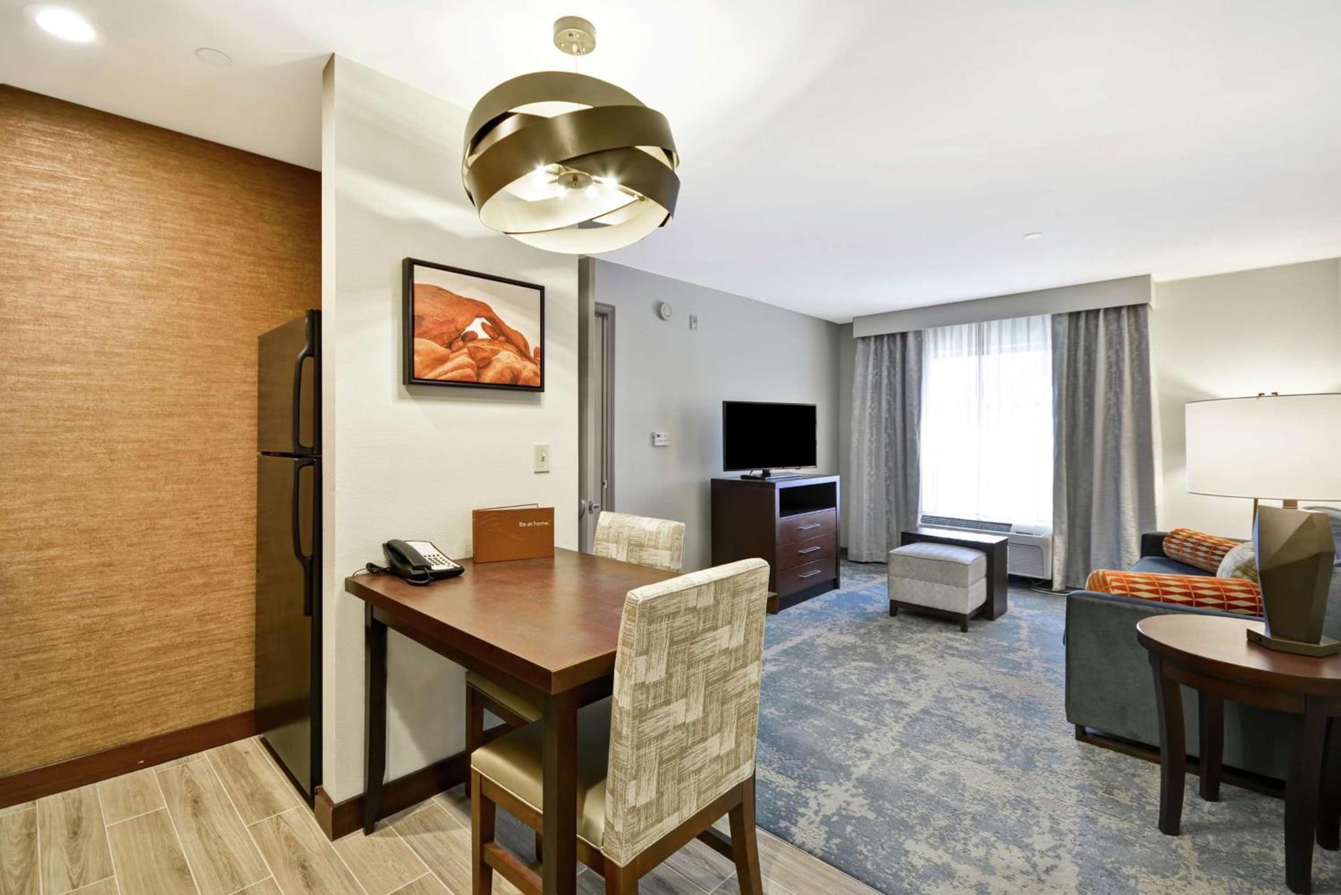 Homewood Suites by Hilton Palm Desert photo 32
