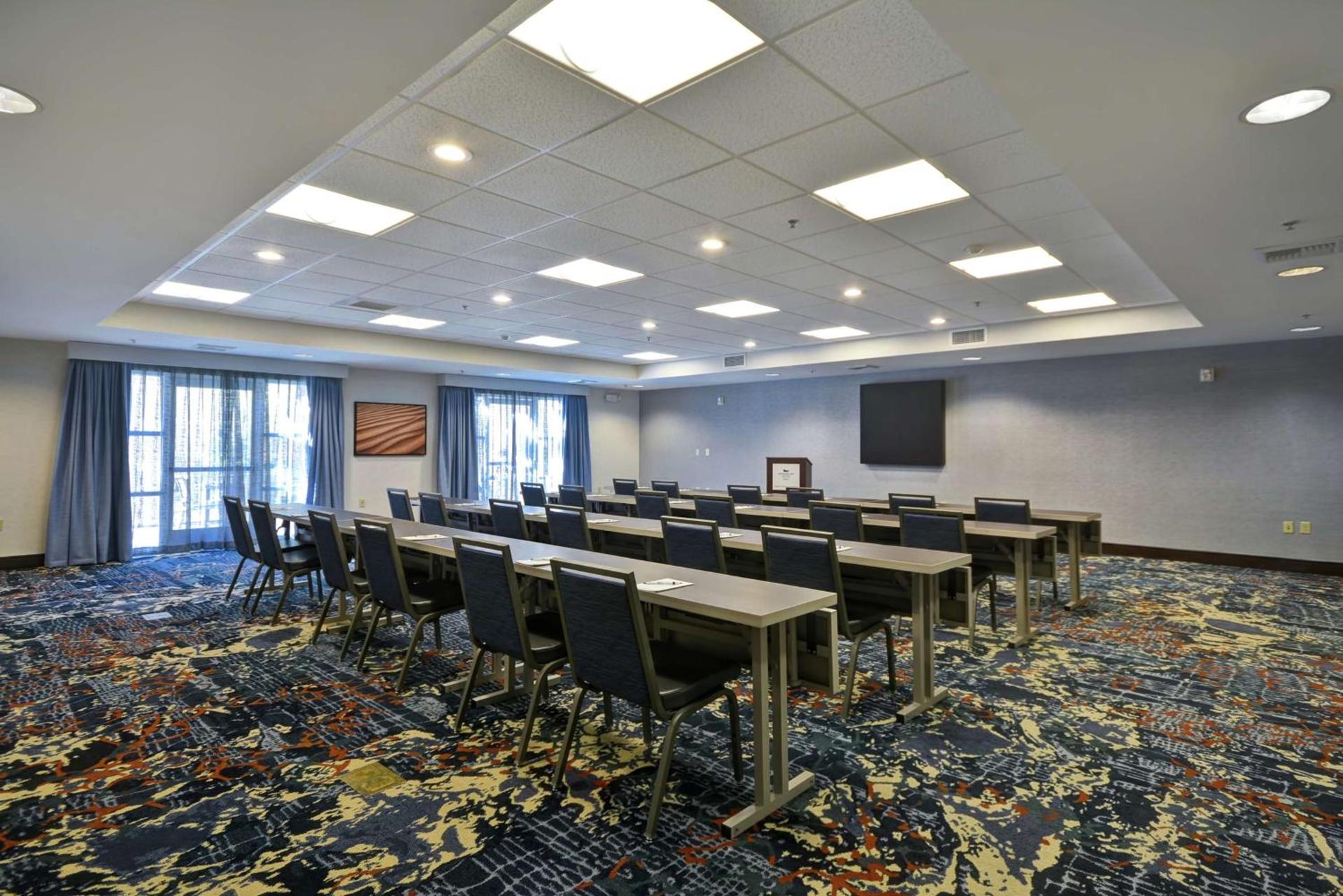 Homewood Suites by Hilton Palm Desert photo 35