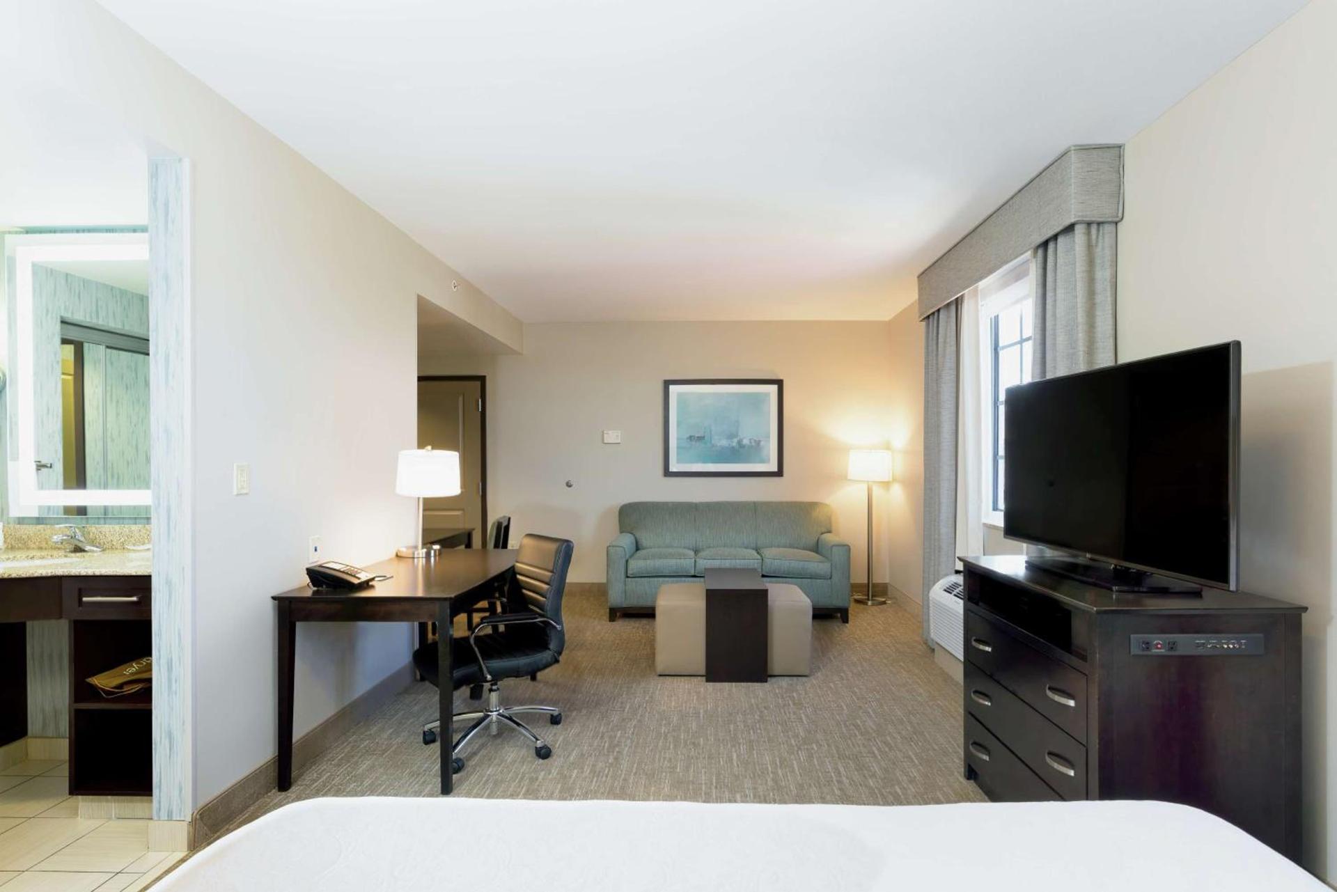 Homewood Suites Port Saint Lucie-Tradition photo 25