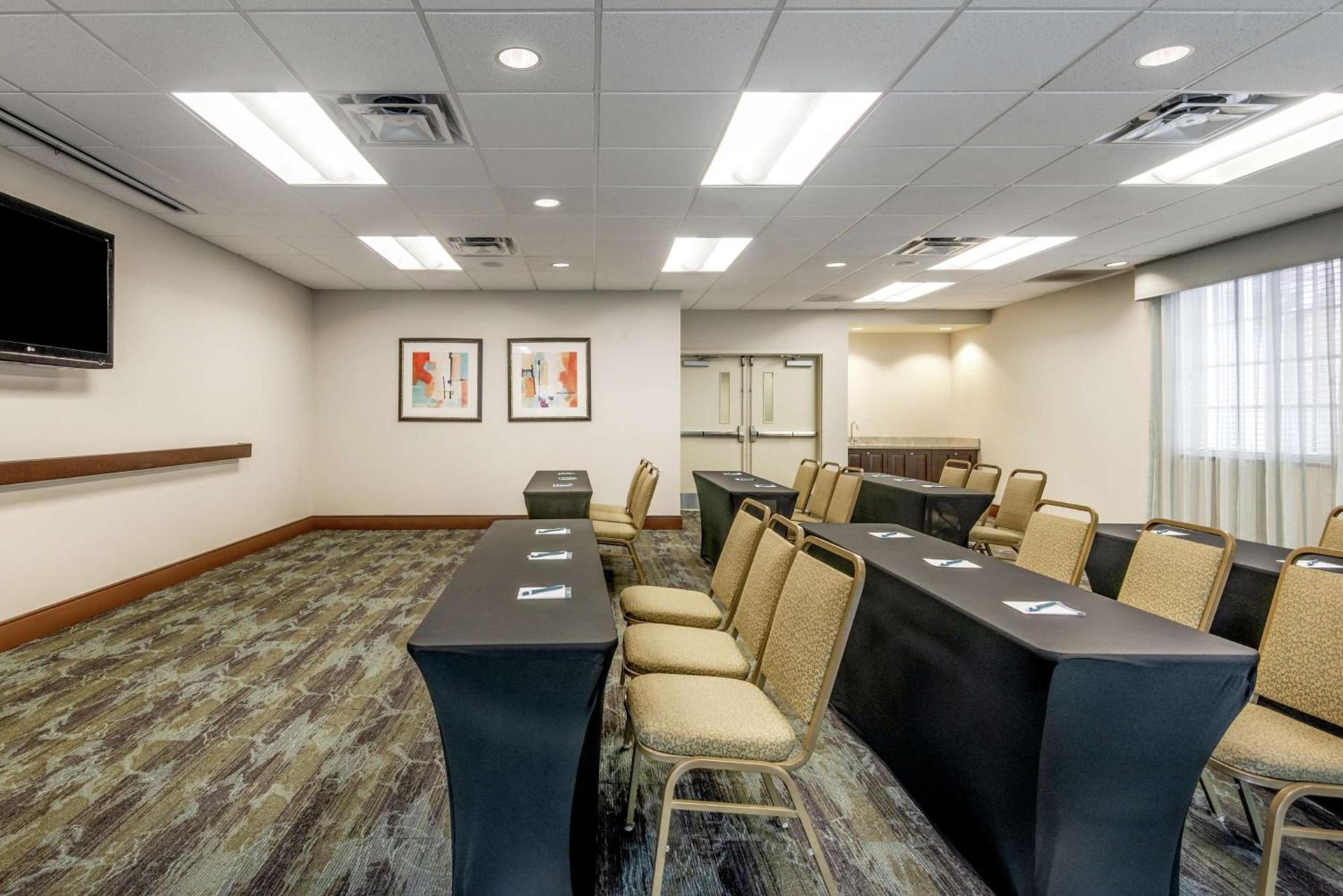 Homewood Suites Port Saint Lucie-Tradition photo 28