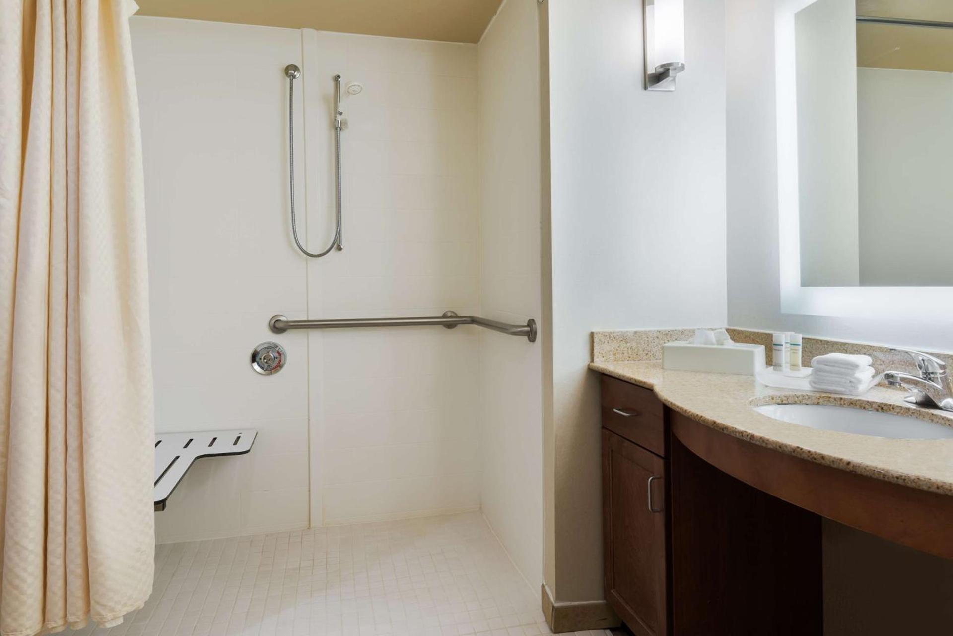 Homewood Suites by Hilton Princeton photo 14