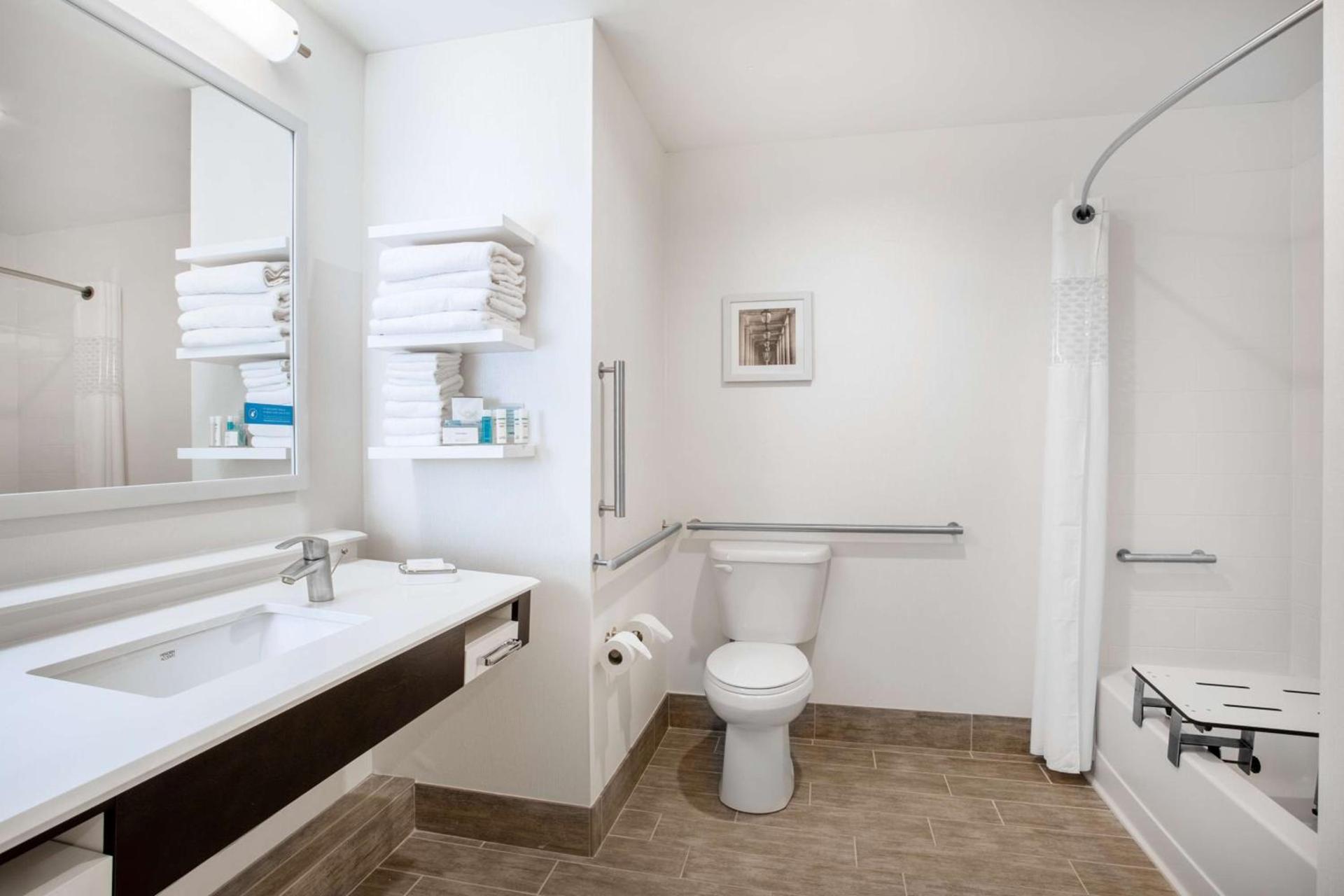 Hampton Inn Rochester Penfield, Ny photo 16