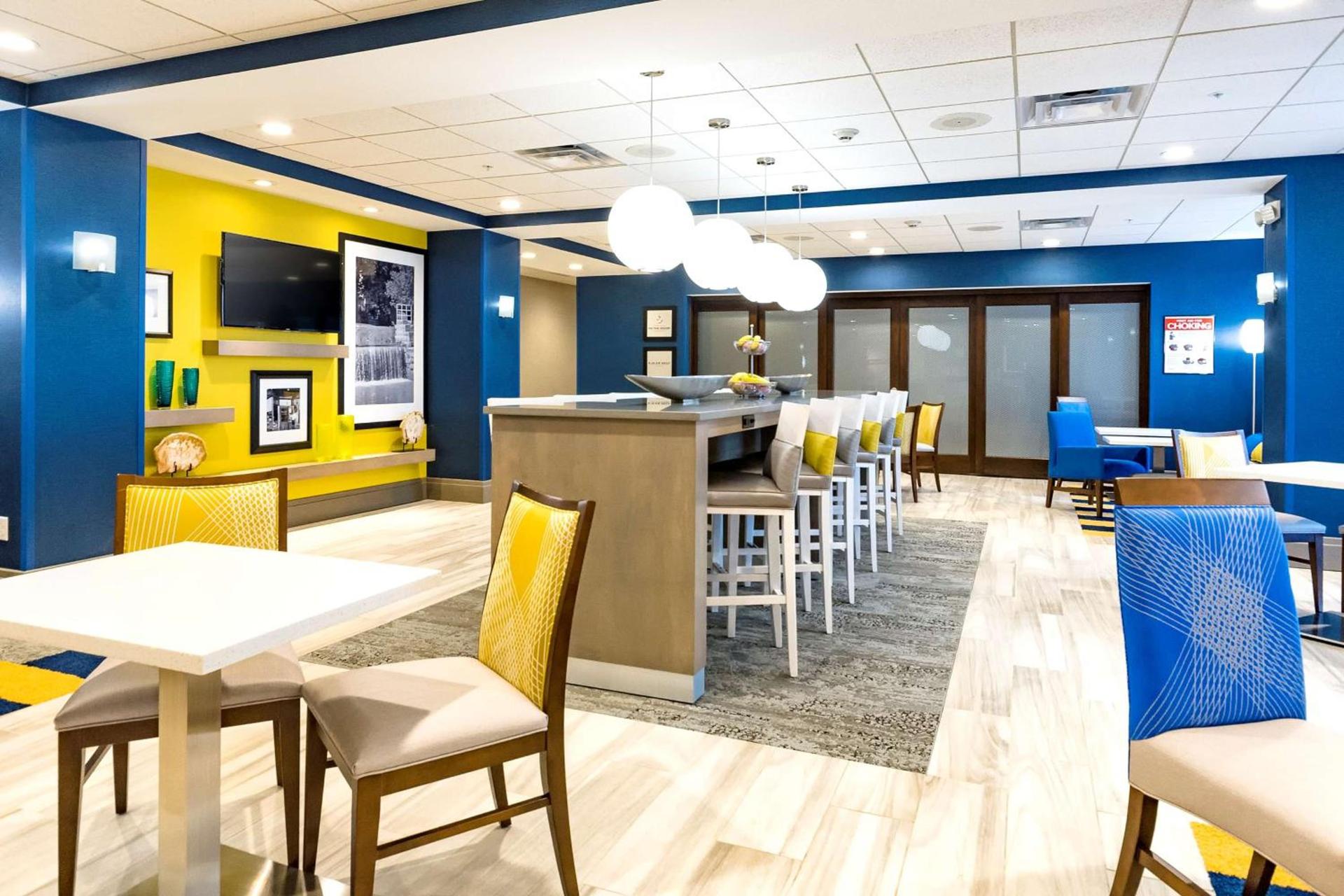 Hampton Inn Lockport - Buffalo, NY photo 6