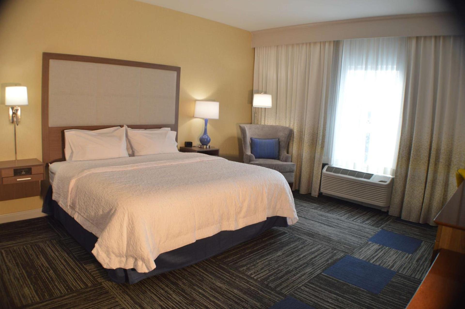 Hampton Inn Lockport - Buffalo, NY photo 24
