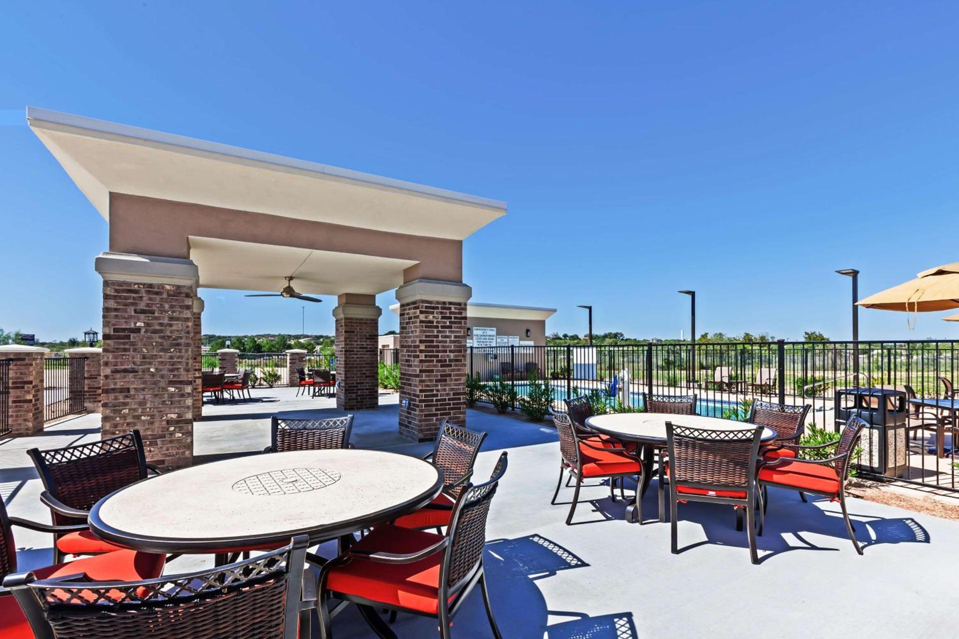 Hampton Inn Ozona photo 5