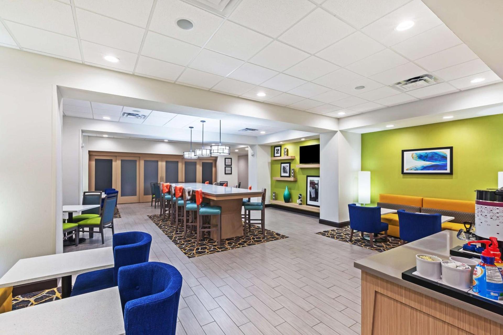 Hampton Inn Ozona photo 2