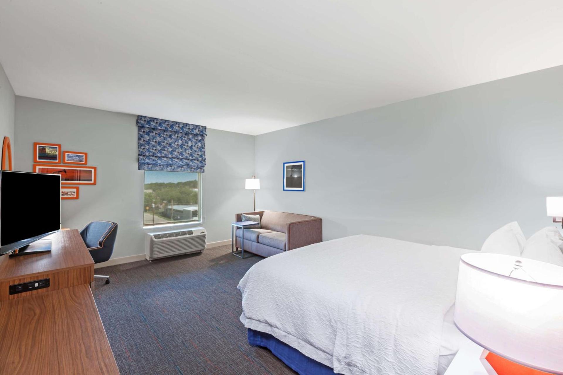 Hampton Inn Ozona photo 35