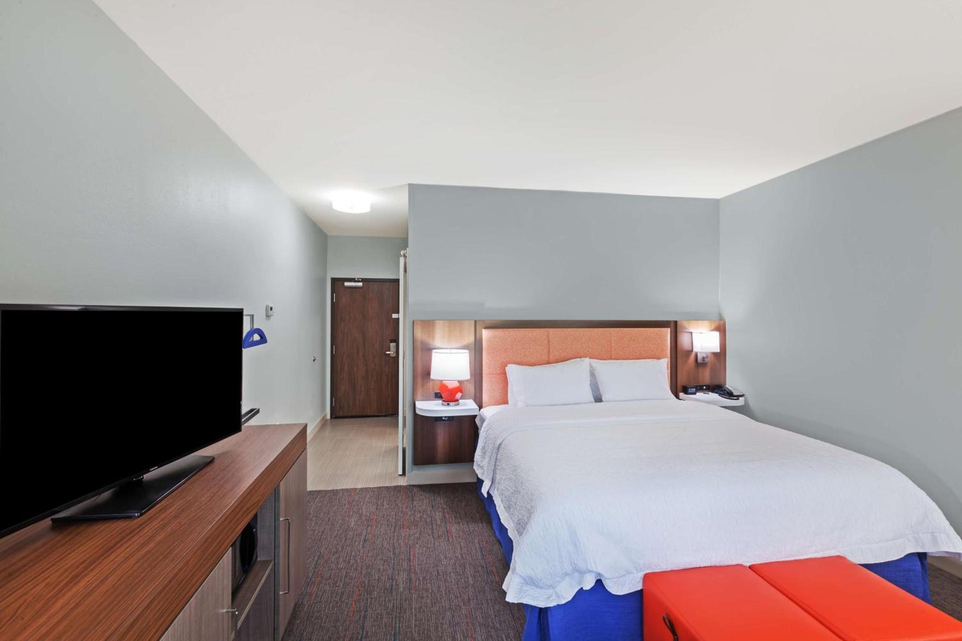 Hampton Inn Ozona photo 3