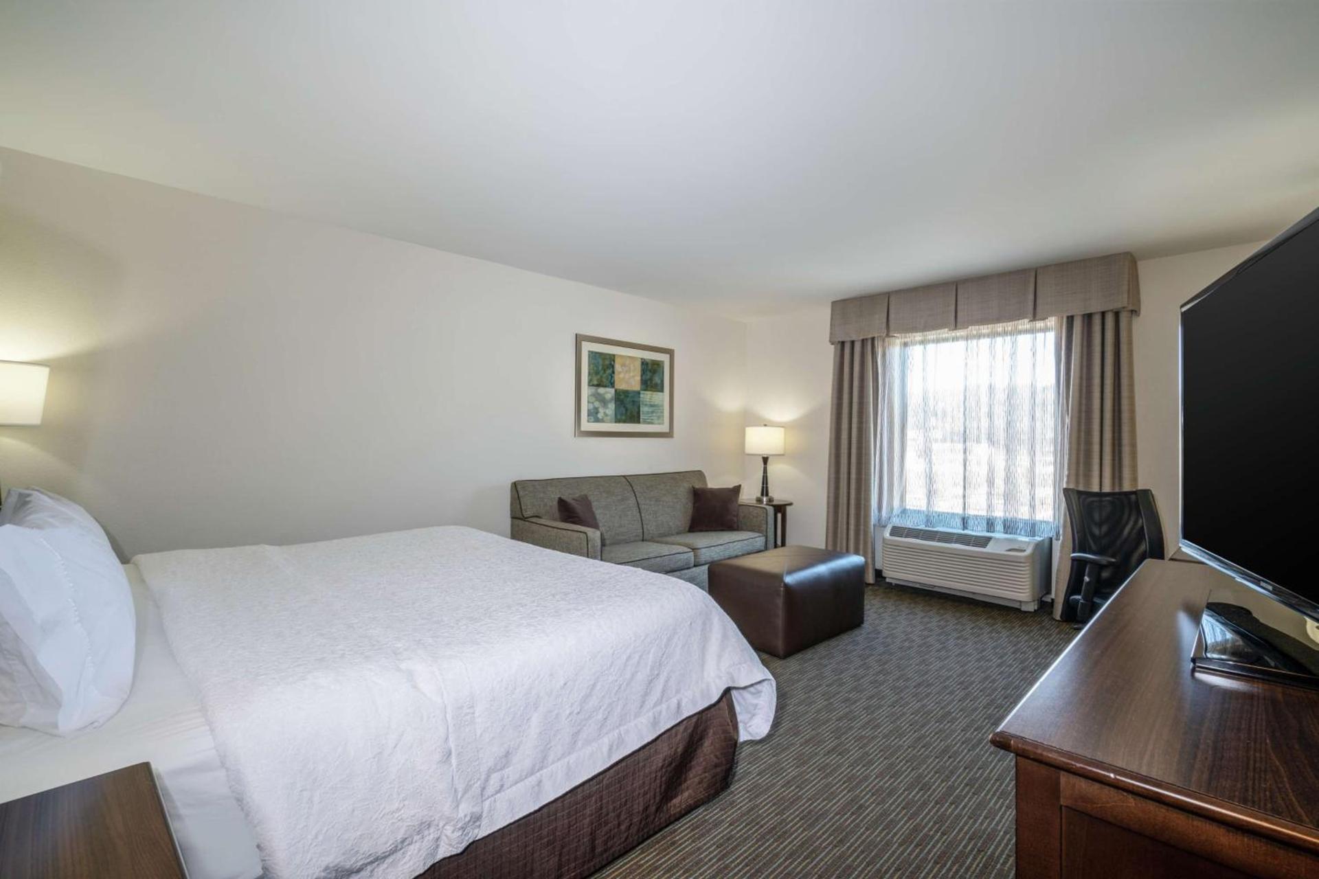 Hampton Inn University Area, Huntington, Wv photo 19