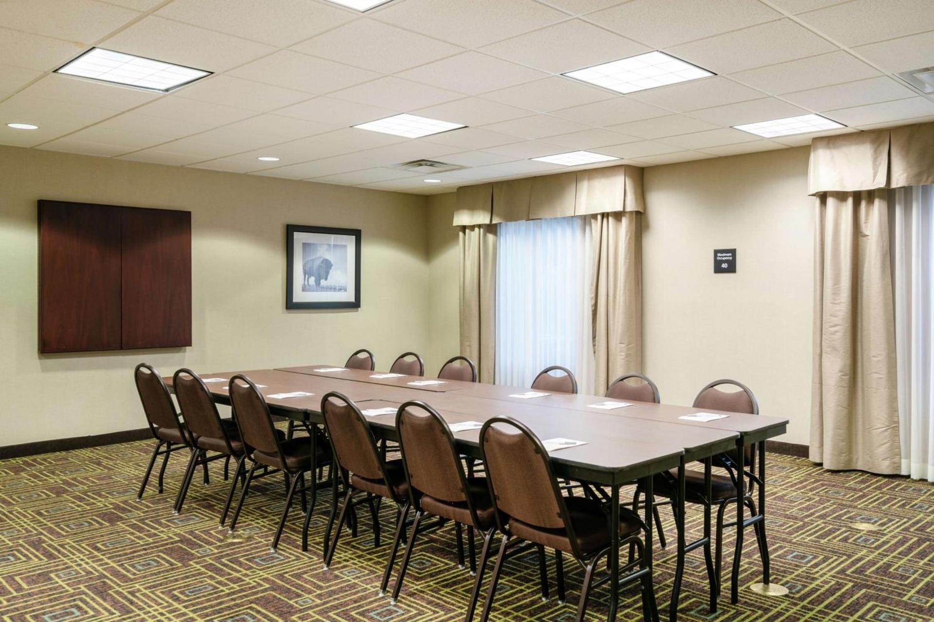 Hampton Inn University Area, Huntington, Wv photo 26
