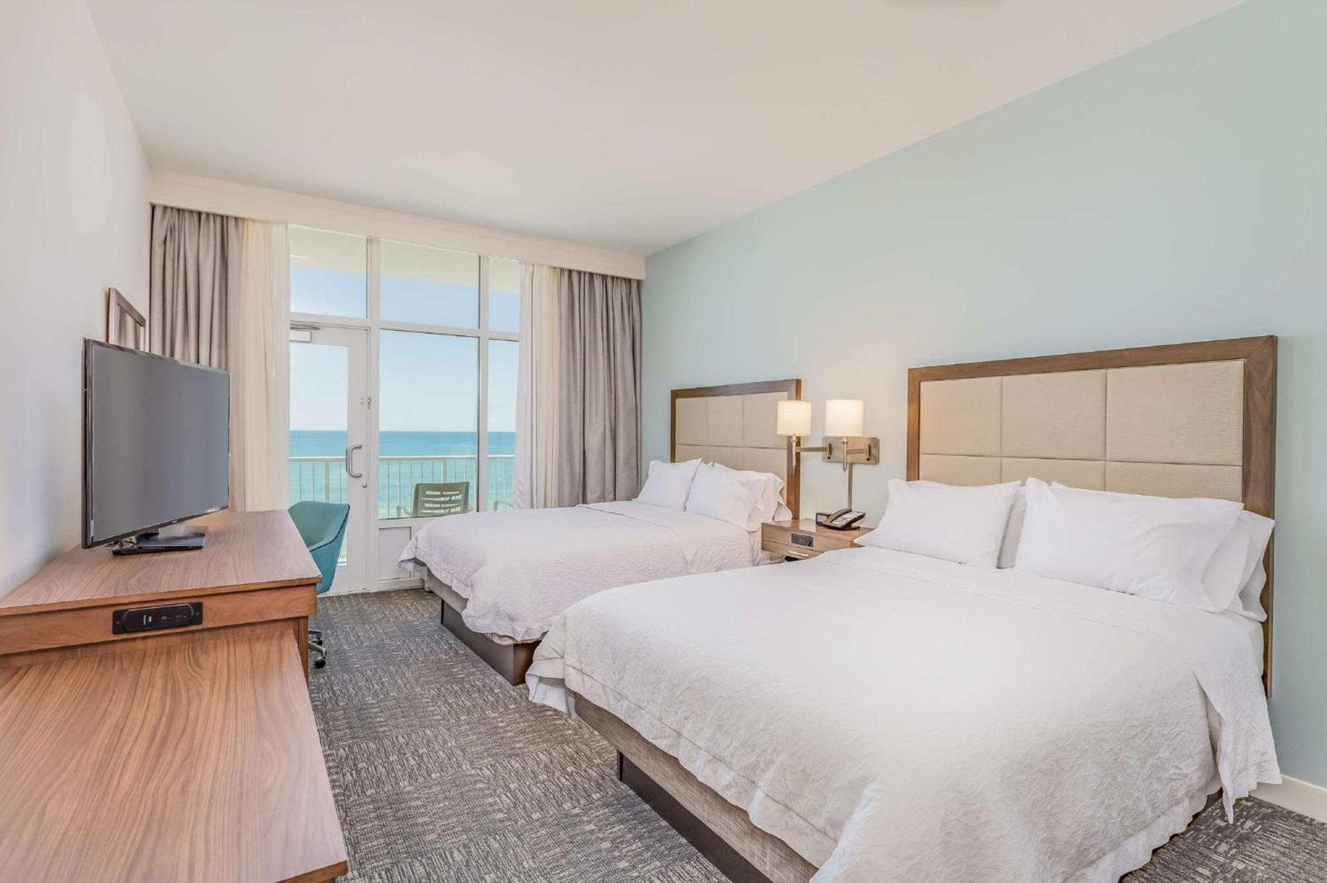 Hampton Inn & Suites Panama City Beach-Beachfront photo 21