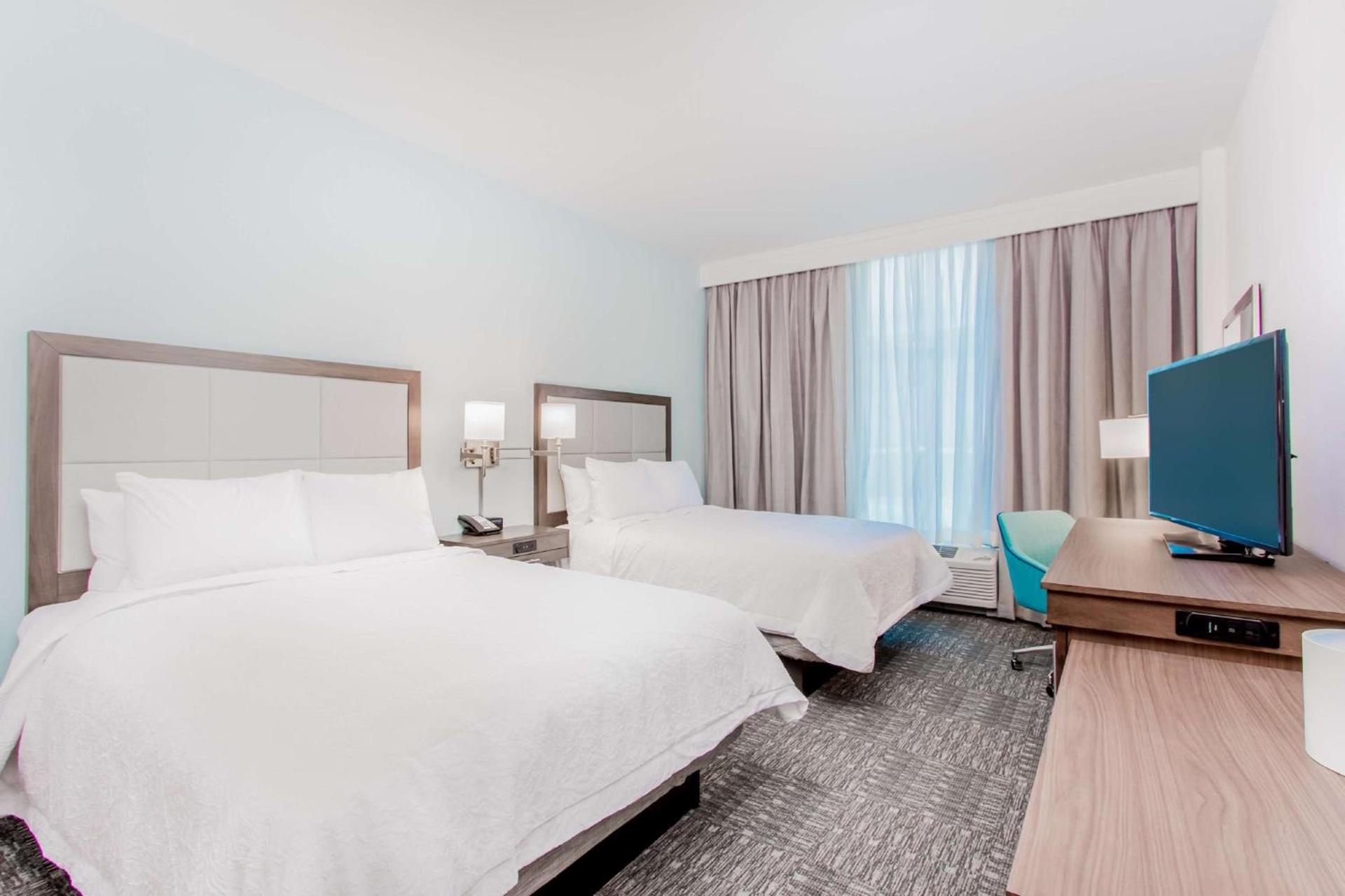 Hampton Inn & Suites Panama City Beach-Beachfront photo 38