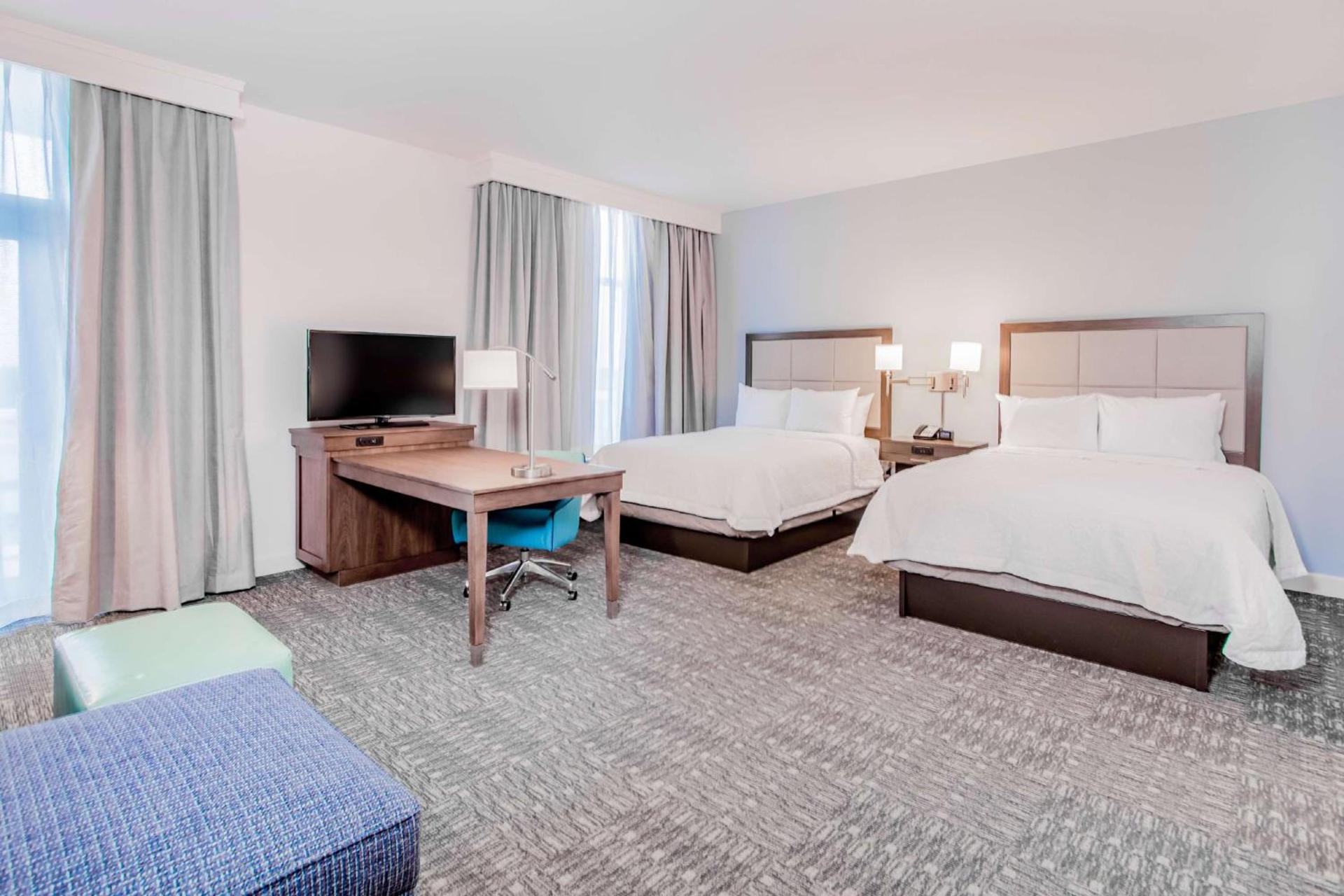 Hampton Inn & Suites Panama City Beach-Beachfront photo 40