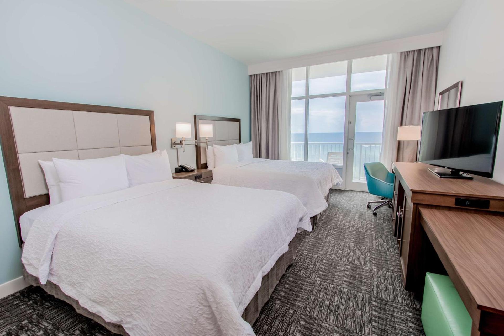 Hampton Inn & Suites Panama City Beach-Beachfront photo 46
