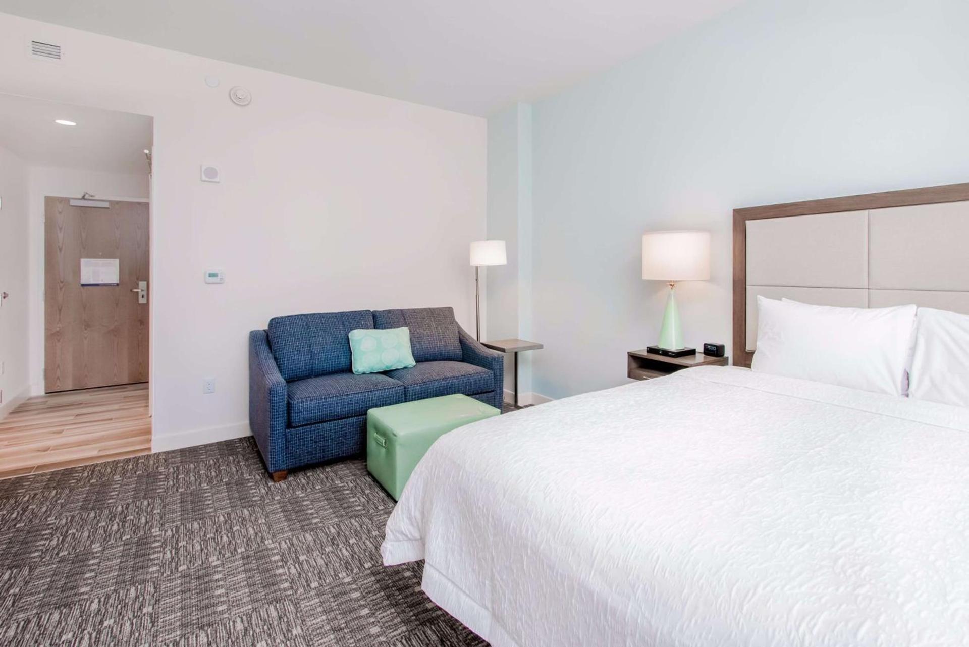 Hampton Inn & Suites Panama City Beach-Beachfront photo 68