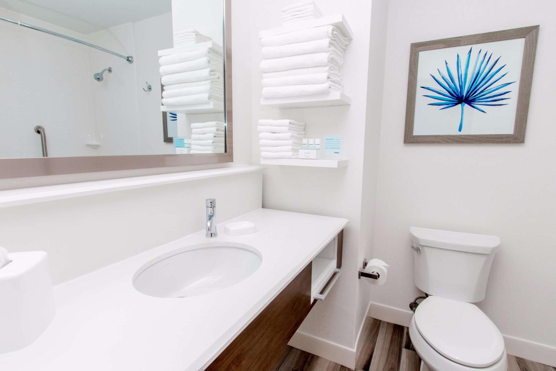 Hampton Inn & Suites Panama City Beach-Beachfront photo 69