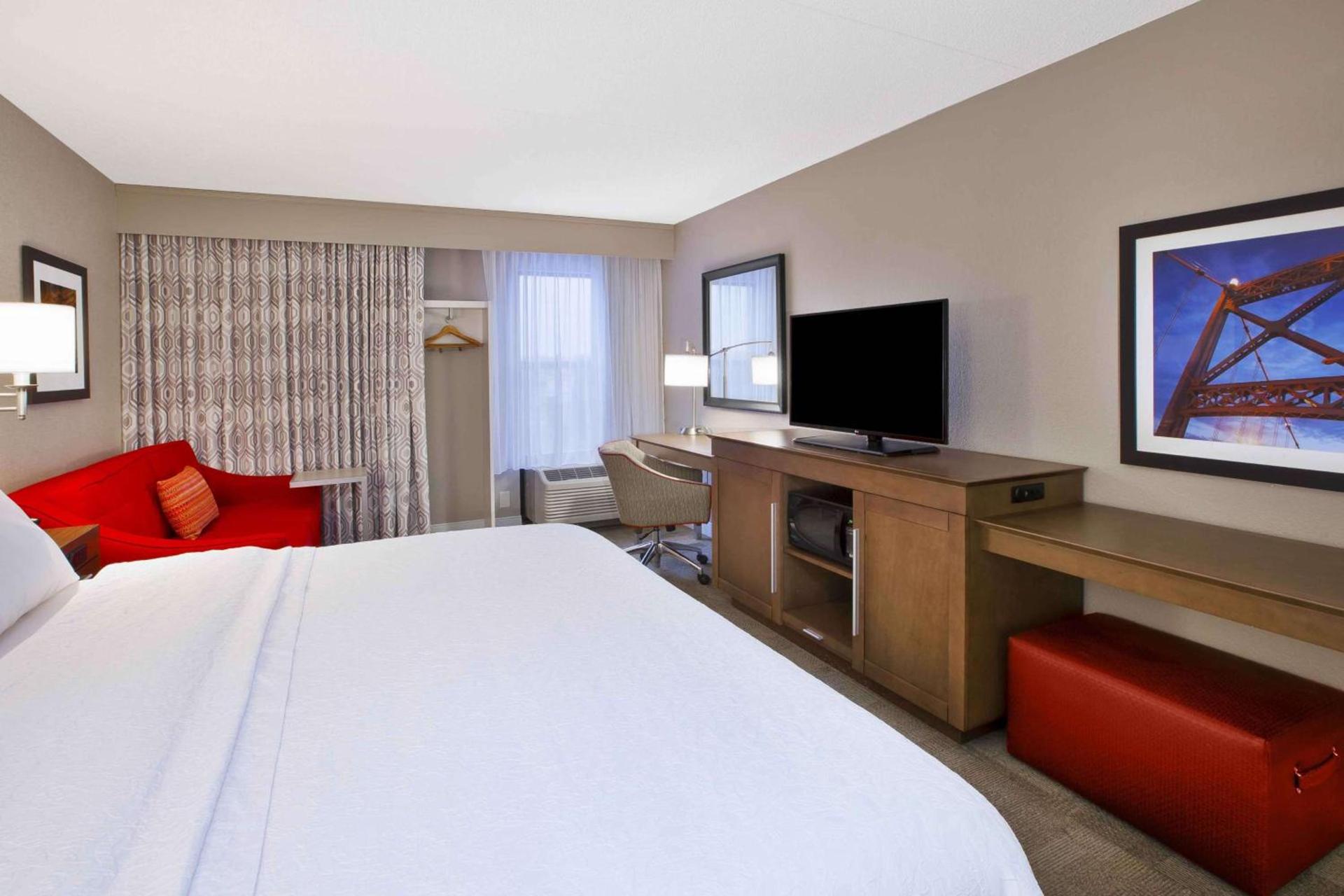 Hampton Inn Toledo-South/Maumee photo 24