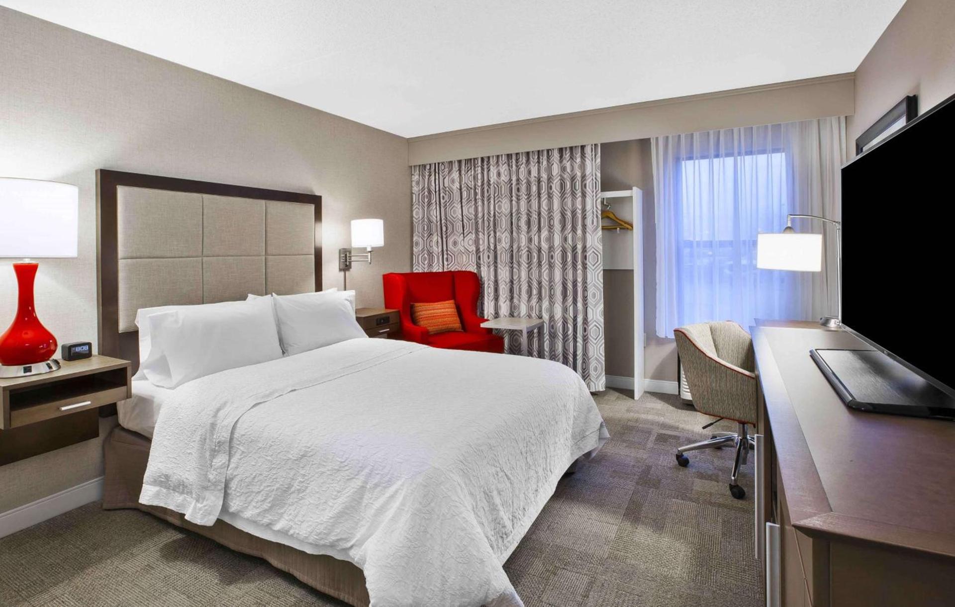 Hampton Inn Toledo-South/Maumee photo 28