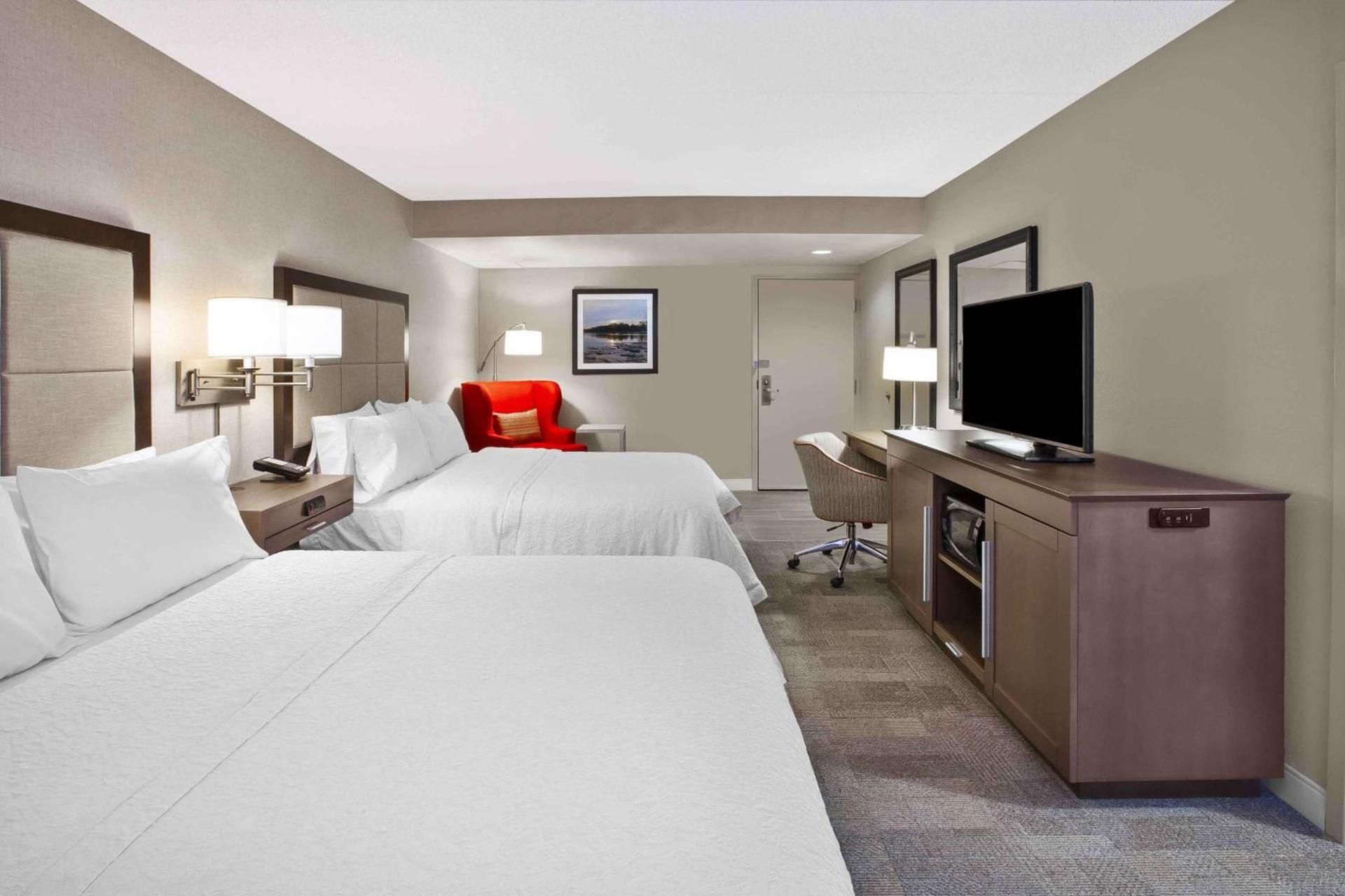 Hampton Inn Toledo-South/Maumee photo 29