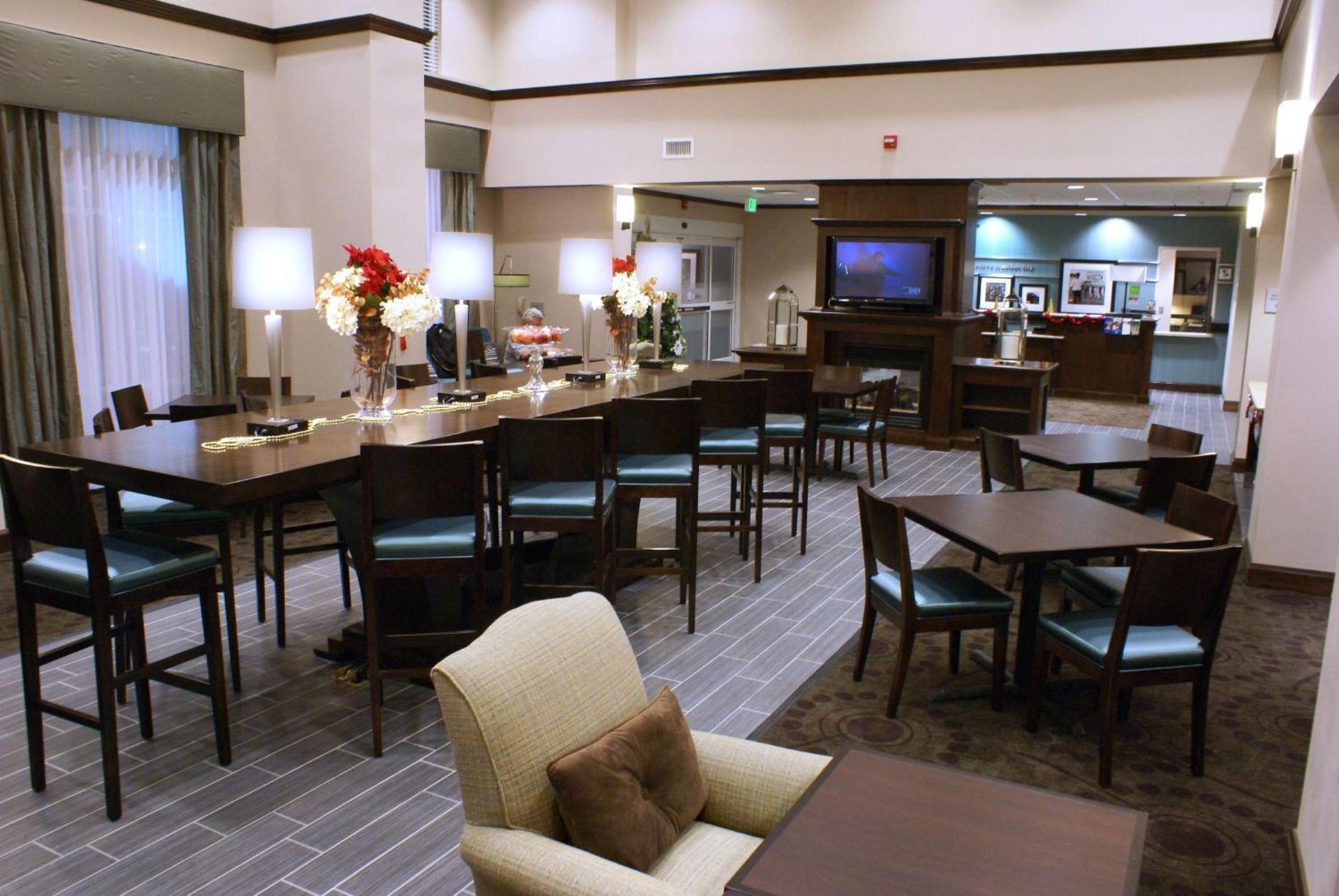 Hampton Inn & Suites Suisun City Waterfront photo 9