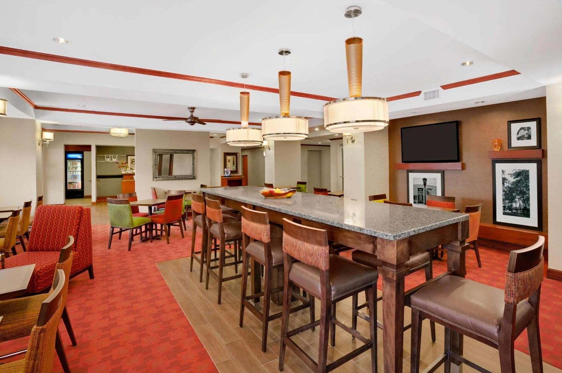 Hampton Inn Athens photo 4