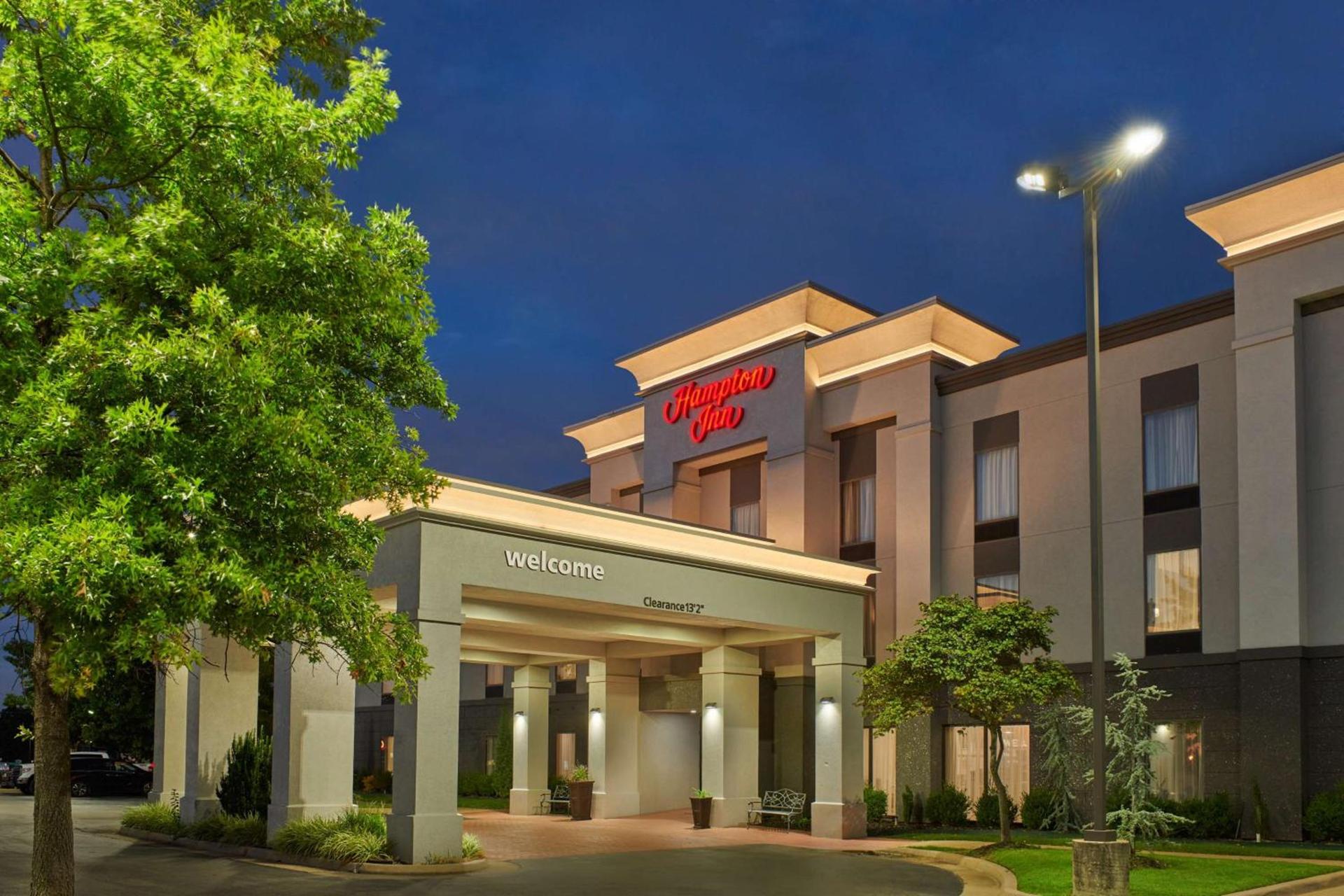 Hampton Inn Bartlesville photo 2