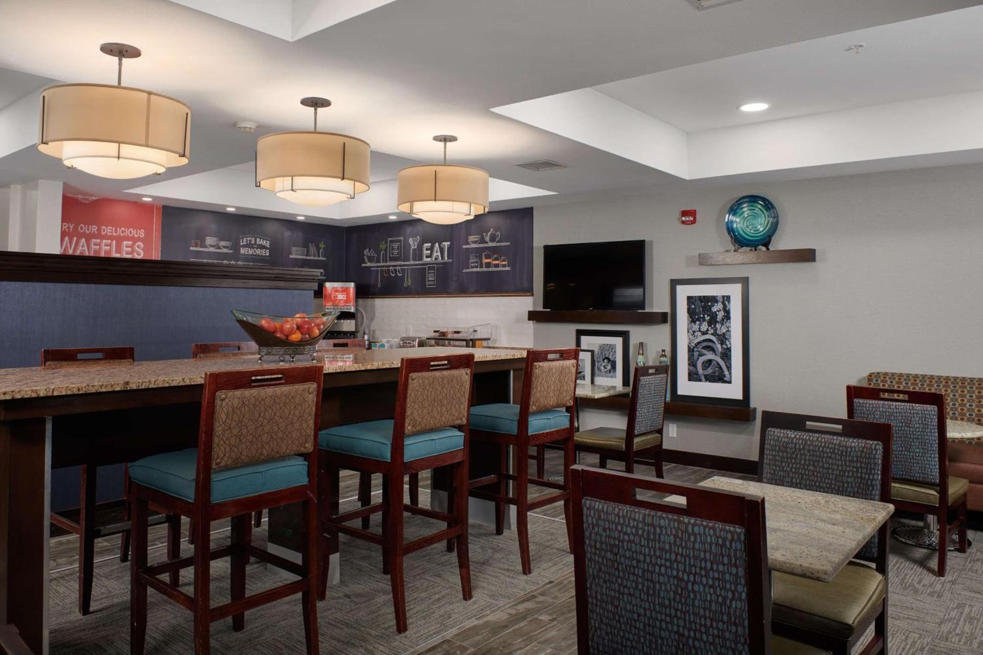 Hampton Inn Bartlesville photo 7