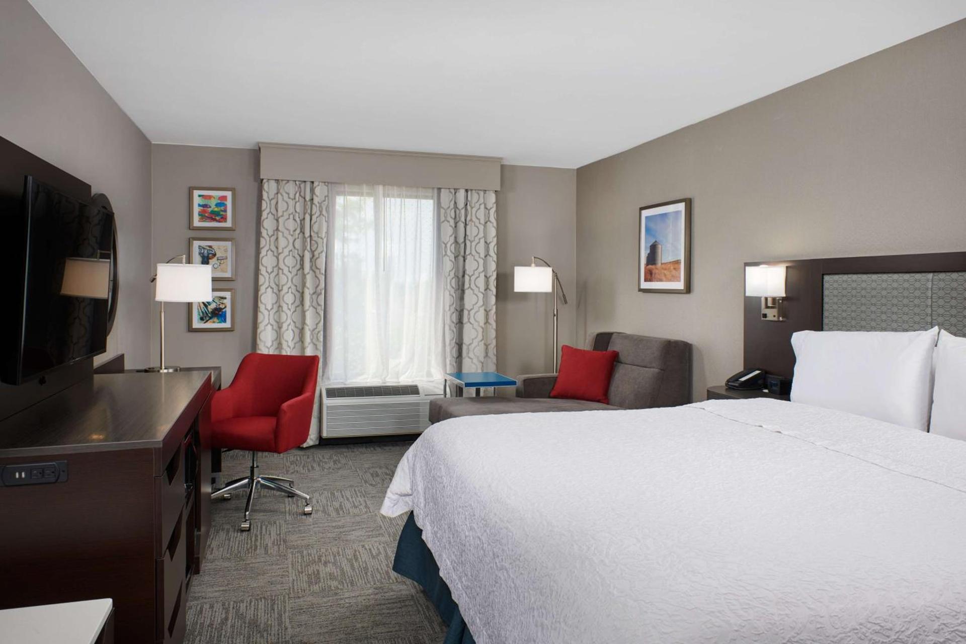Hampton Inn Bartlesville photo 12