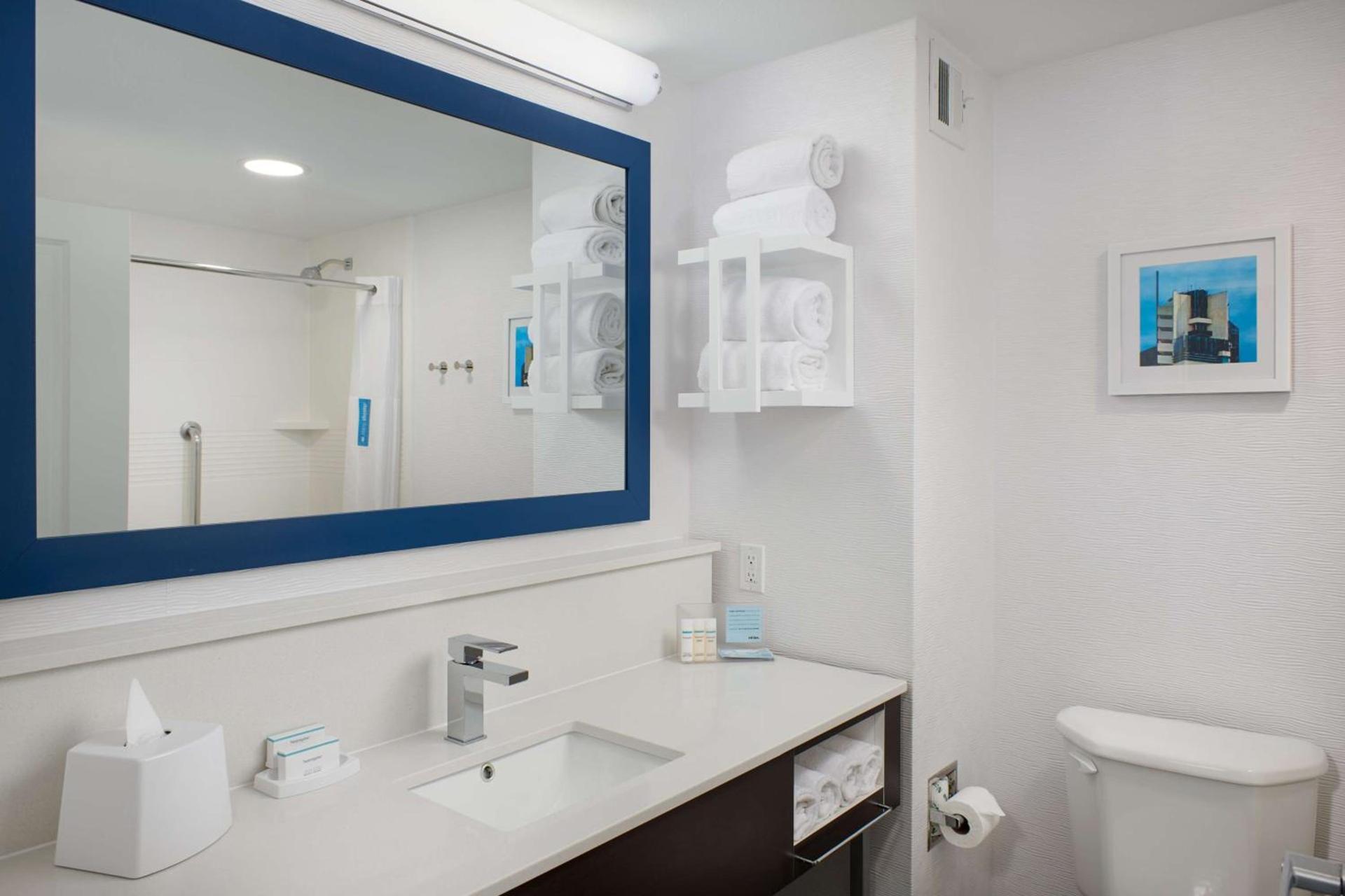 Hampton Inn Bartlesville photo 21