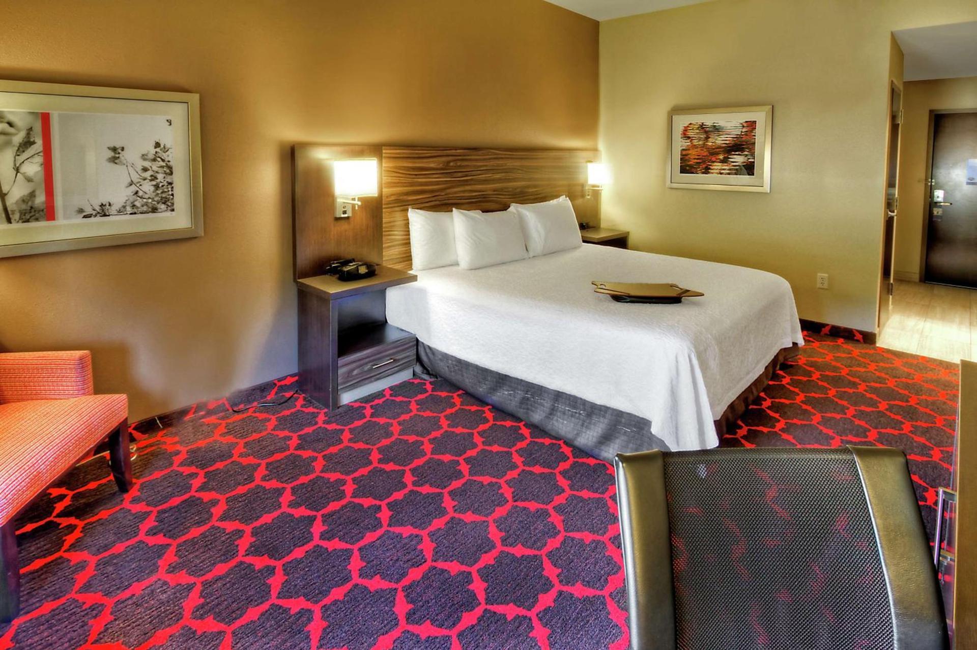 Hampton Inn Cookeville photo 16