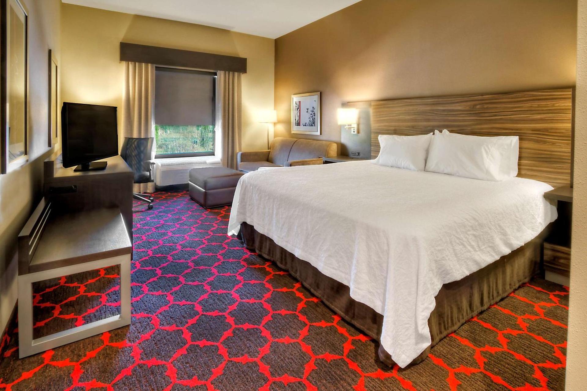 Hampton Inn Cookeville photo 22