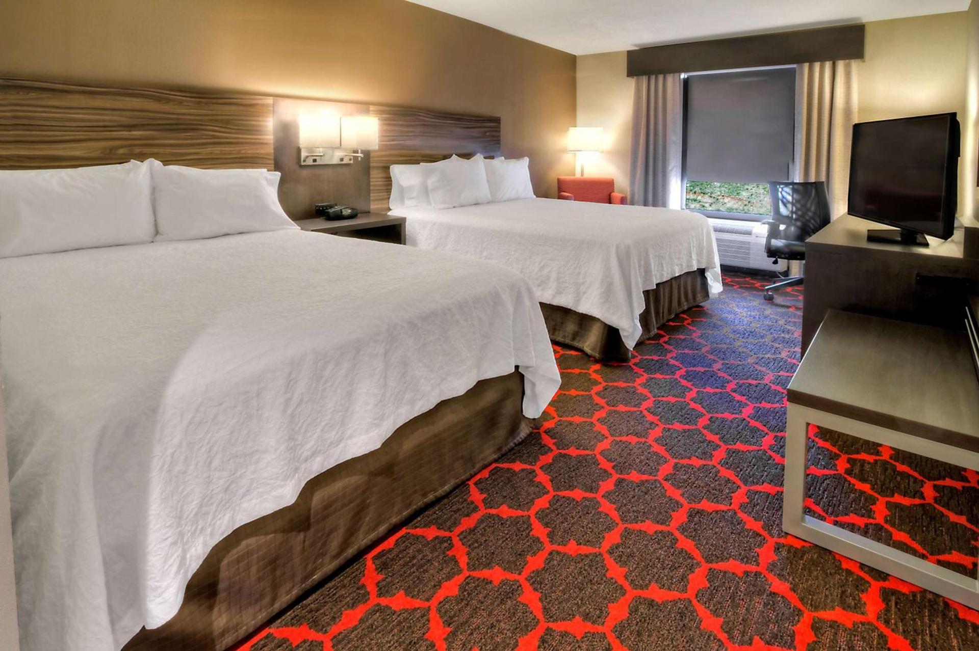 Hampton Inn Cookeville photo 23