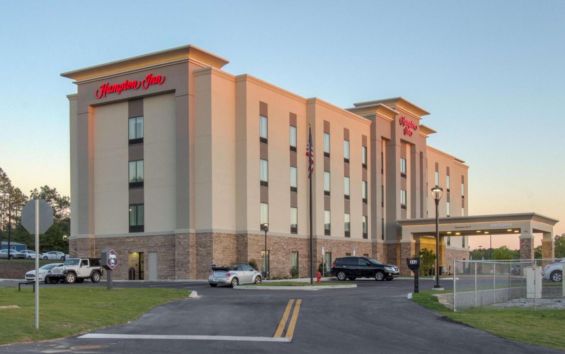 Hampton Inn Crestview South I-10, Fl photo 2