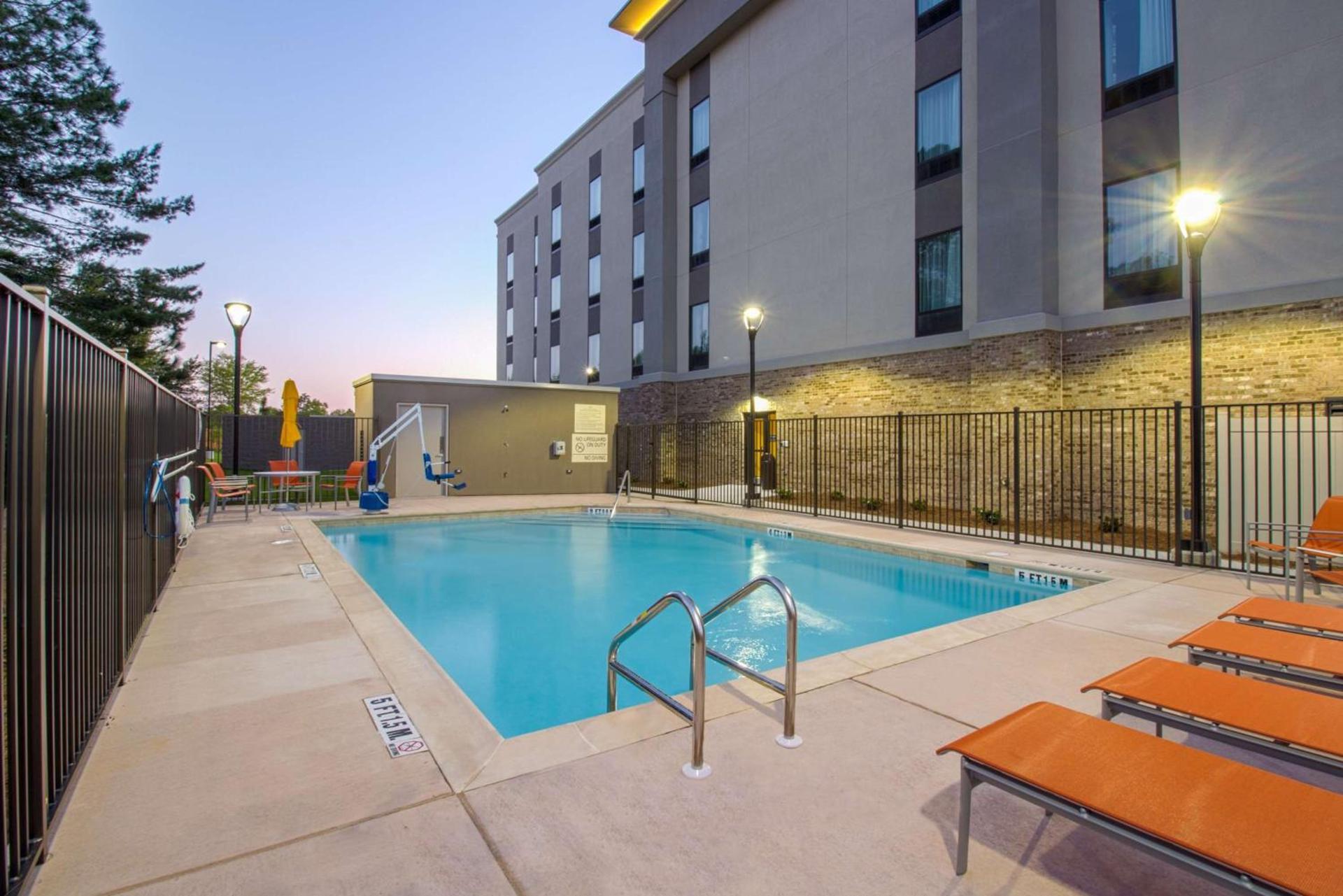 Hampton Inn Crestview South I-10, Fl photo 8