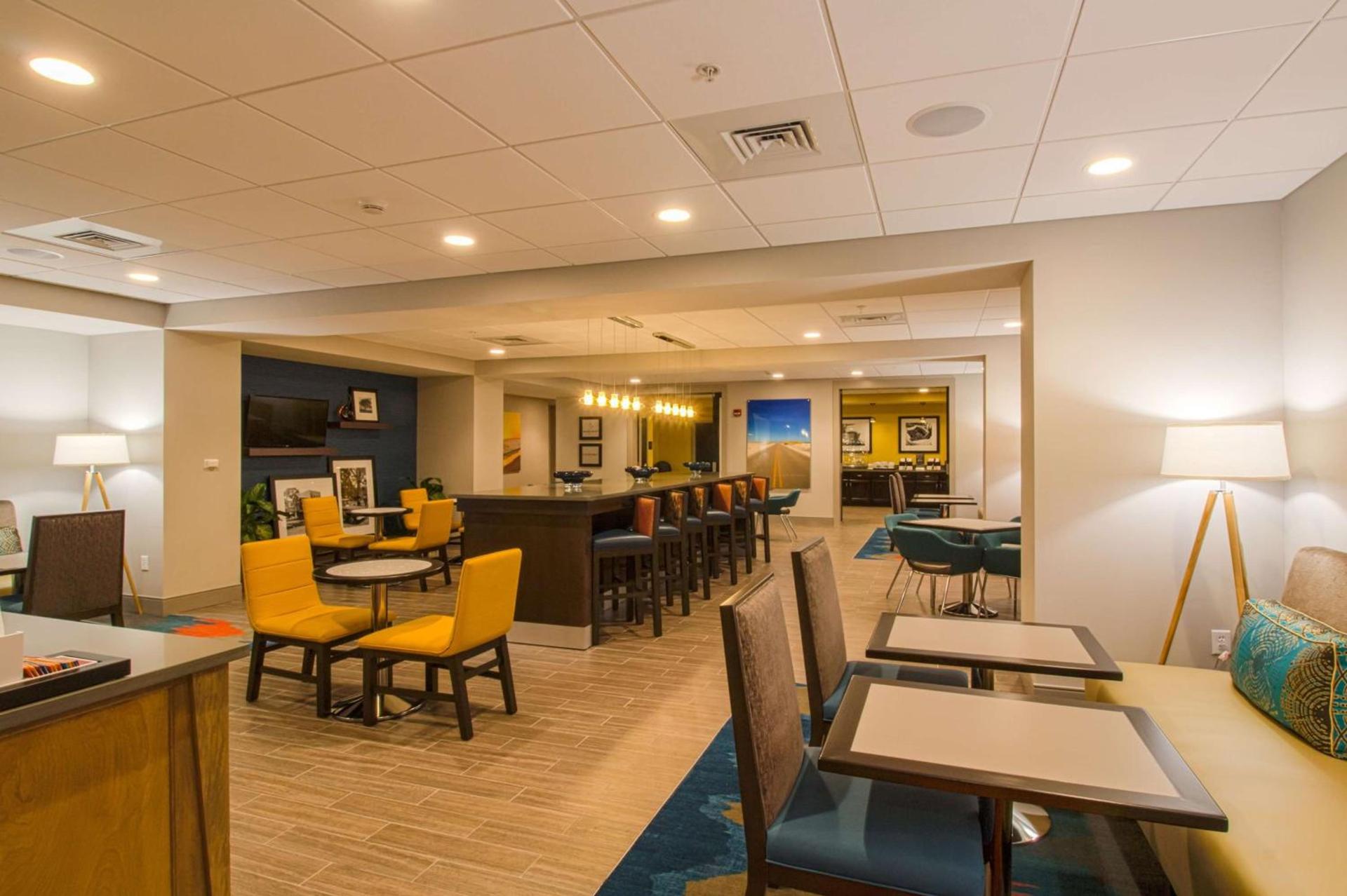 Hampton Inn Crestview South I-10, Fl photo 10