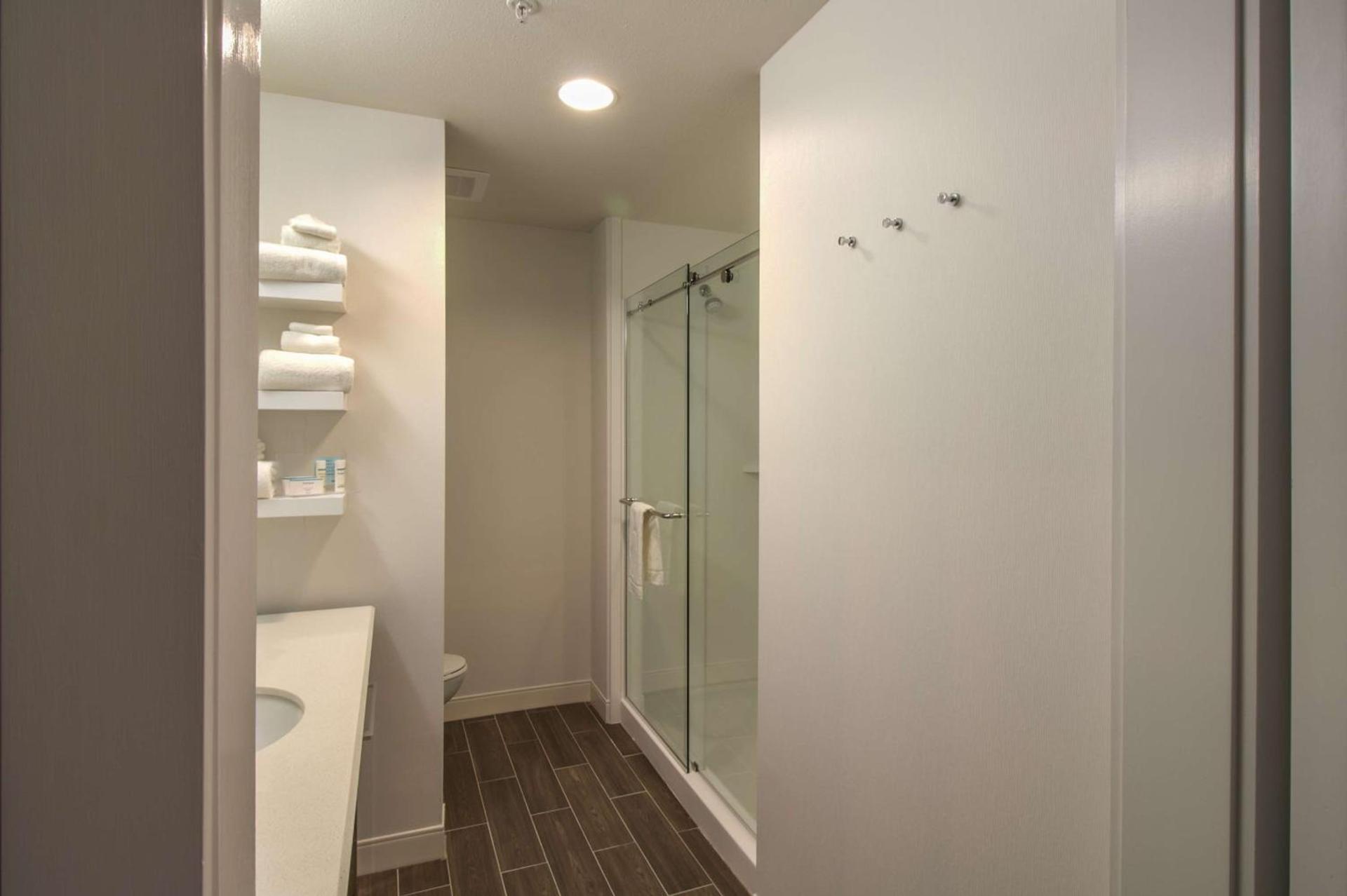 Hampton Inn Crestview South I-10, Fl photo 13
