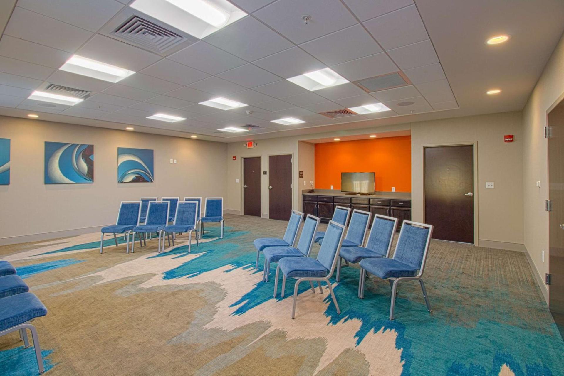 Hampton Inn Crestview South I-10, Fl photo 42
