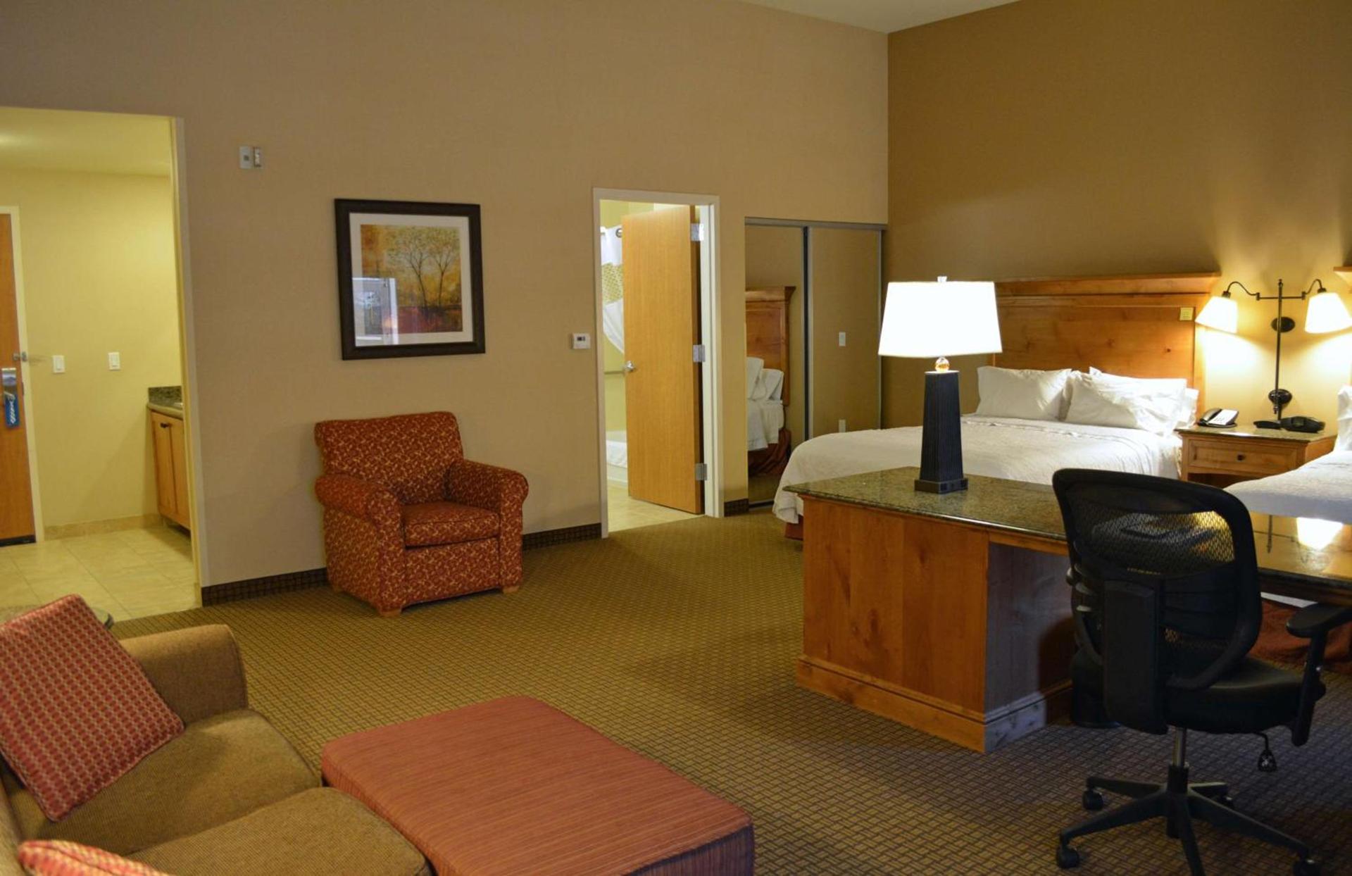 Hampton Inn & Suites Buffalo photo 17