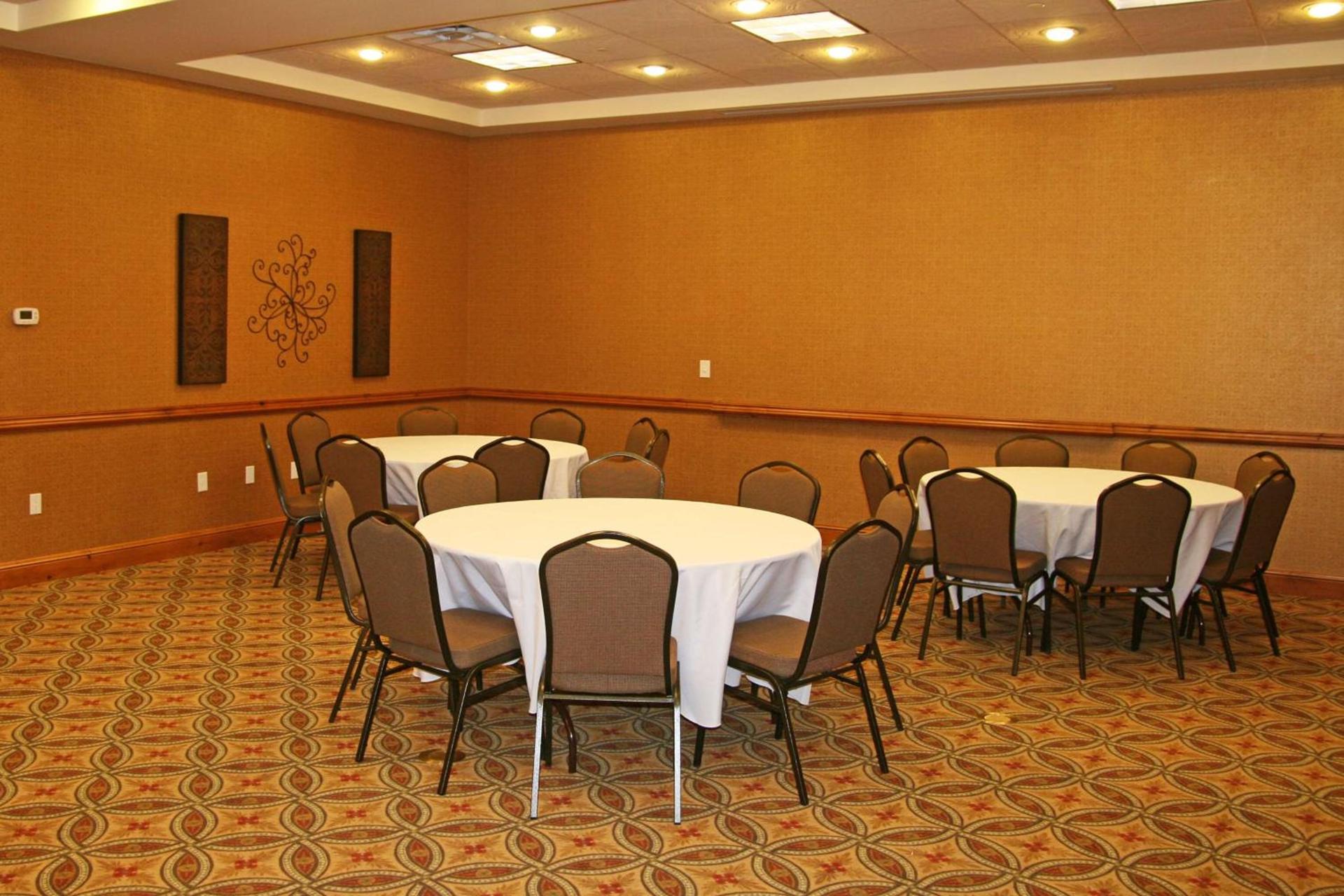 Hampton Inn & Suites Buffalo photo 25