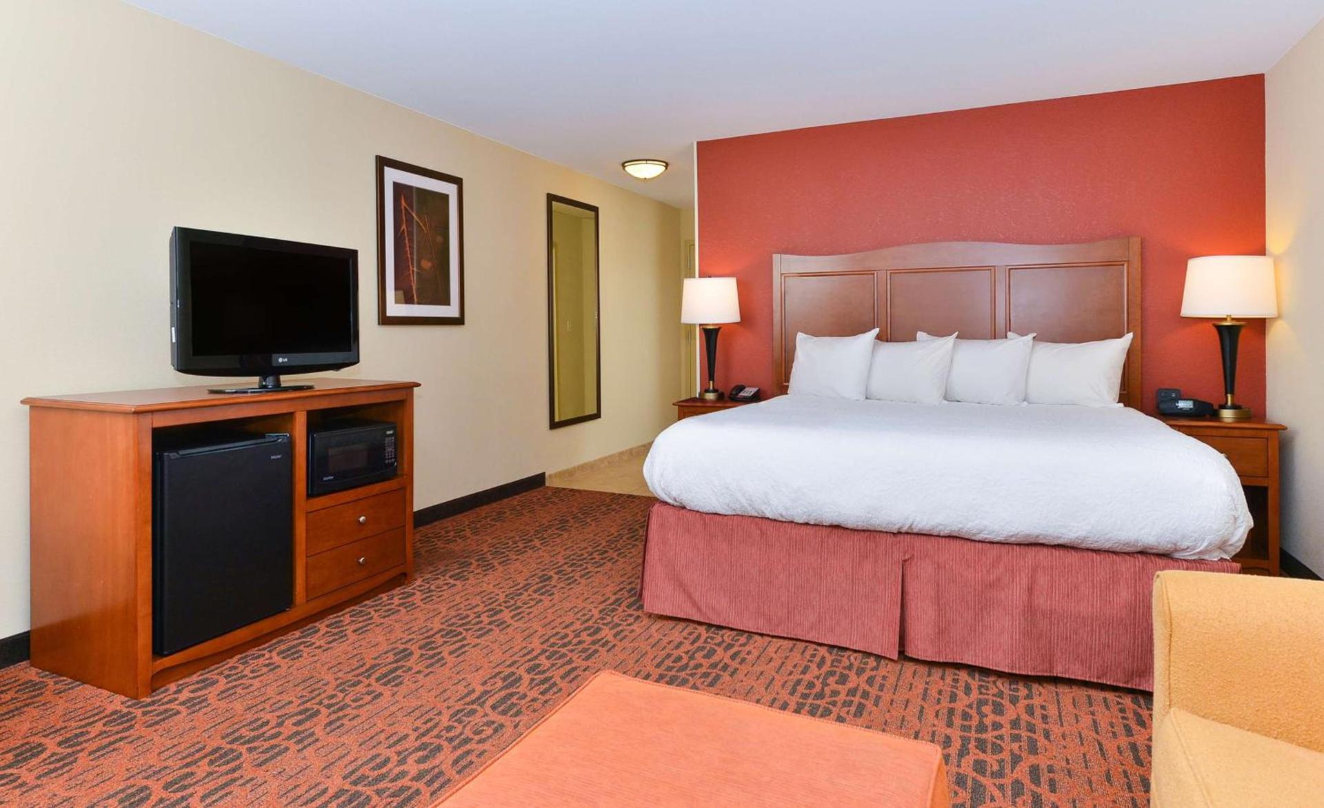 Hampton Inn Clinton photo 30