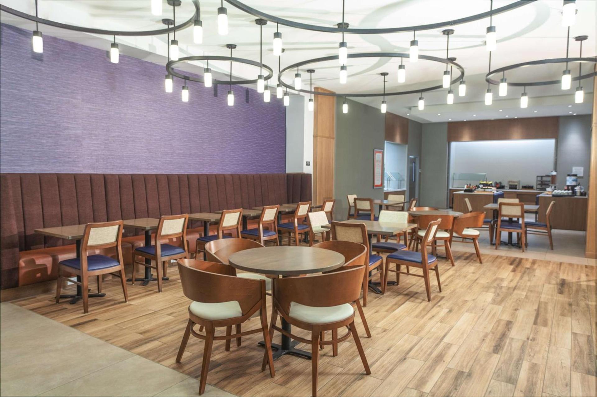 Hilton Garden Inn Broomfield Boulder photo 13